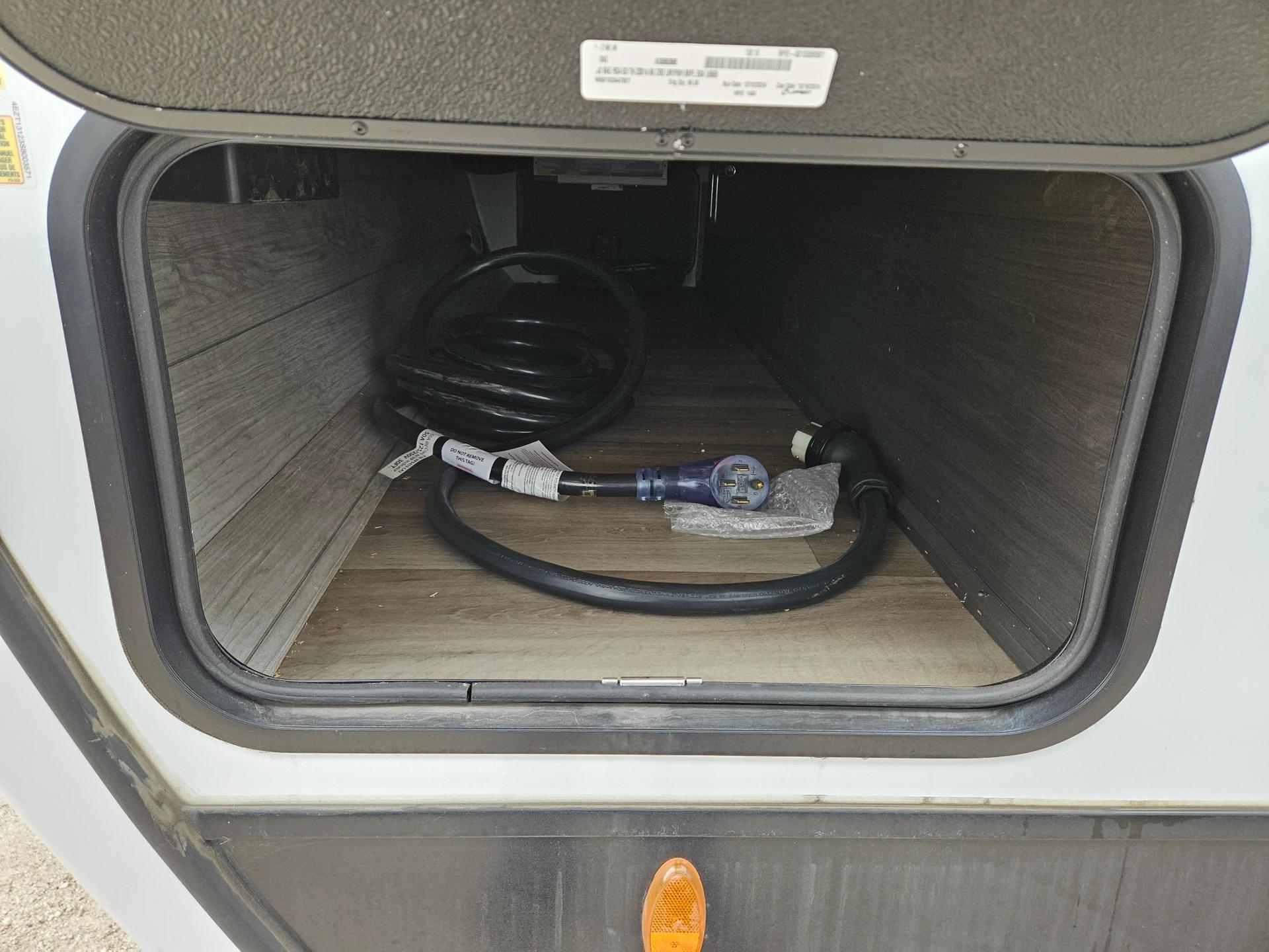 2025 Venture RV 2025 Venture RV SportTrek Touring Edition - thumbnail 78