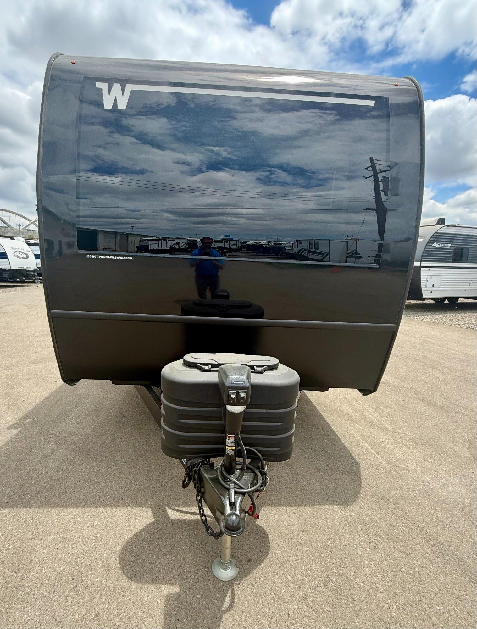 2026 Winnebago 2026 Winnebago Thrive - thumbnail 4