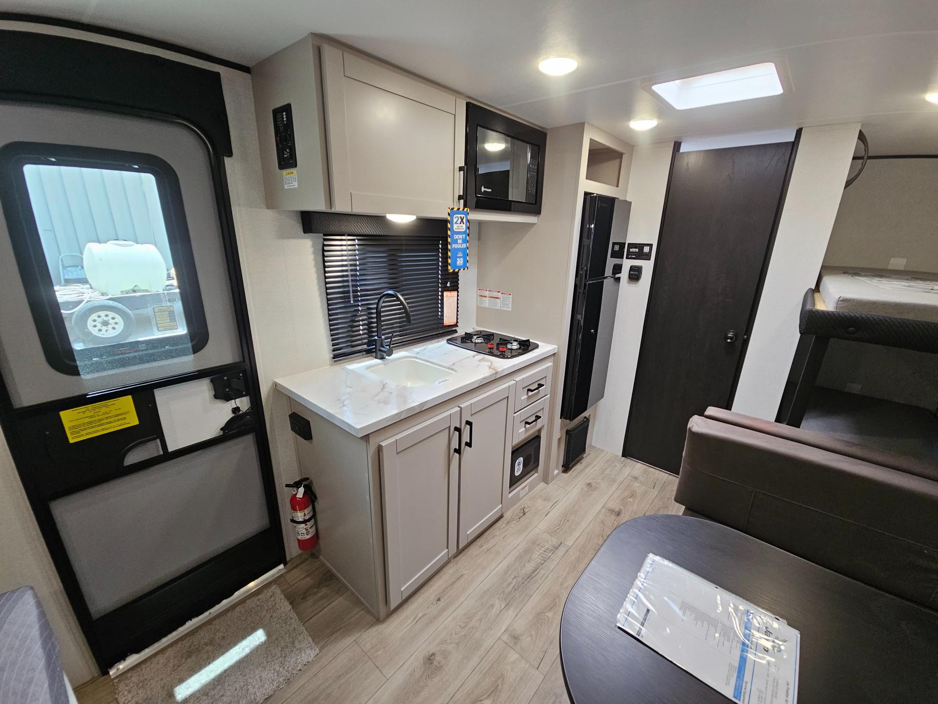 2026 Jayco 2026 Jayco Jay Feather SL - thumbnail 7