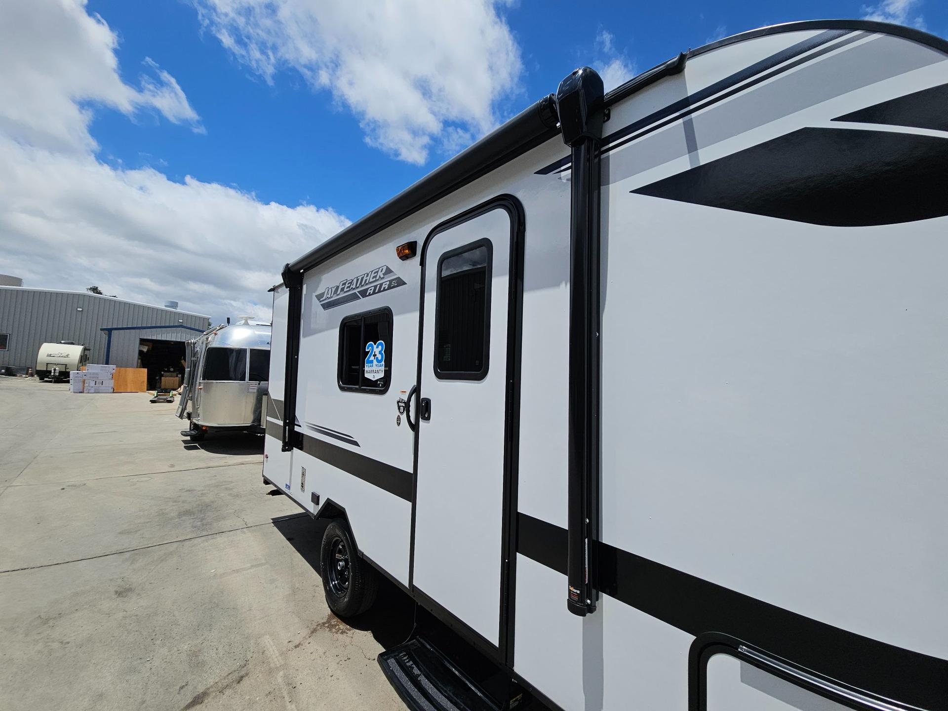 2026 Jayco 2026 Jayco Jay Feather SL - thumbnail 25