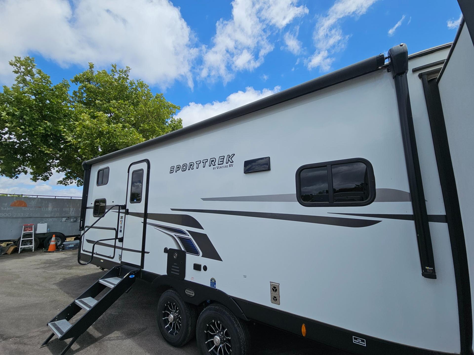 2025 Venture RV 2025 Venture RV SportTrek - thumbnail 51
