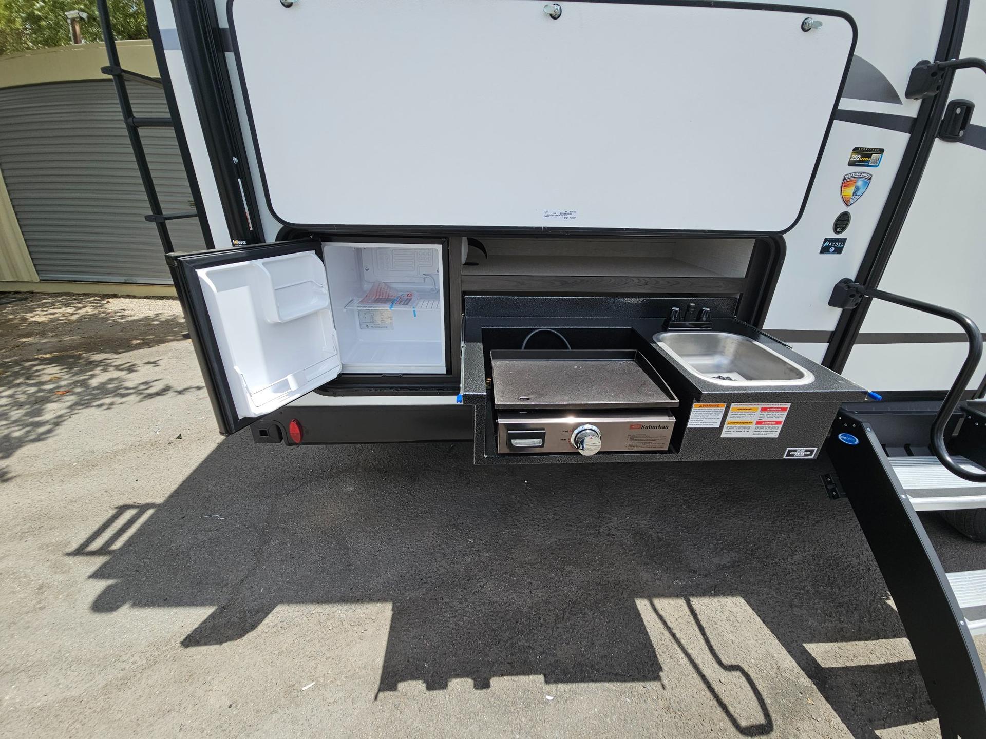 2025 Venture RV 2025 Venture RV SportTrek - thumbnail 57