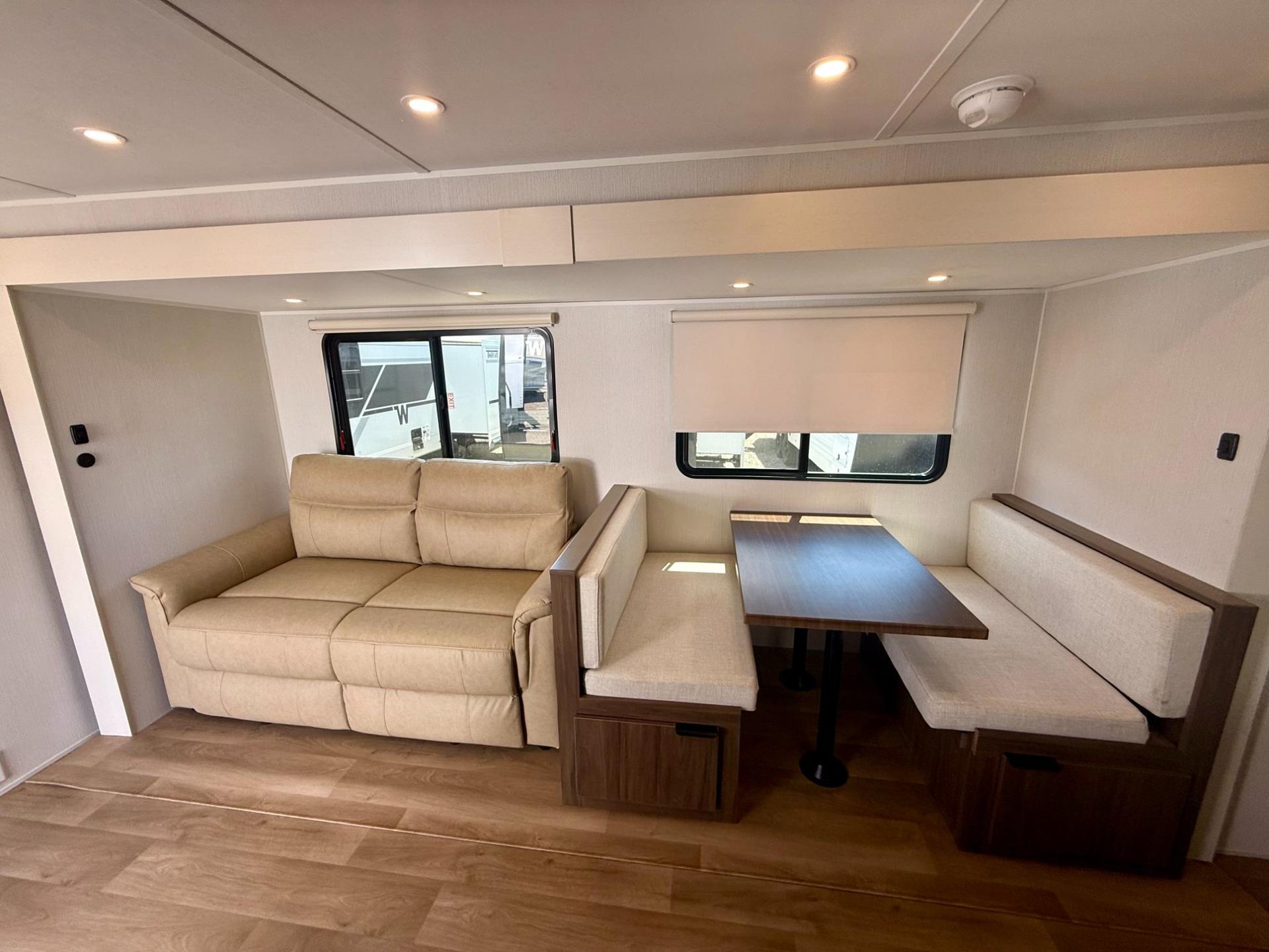 2026 Winnebago 2026 Winnebago Access - thumbnail 19