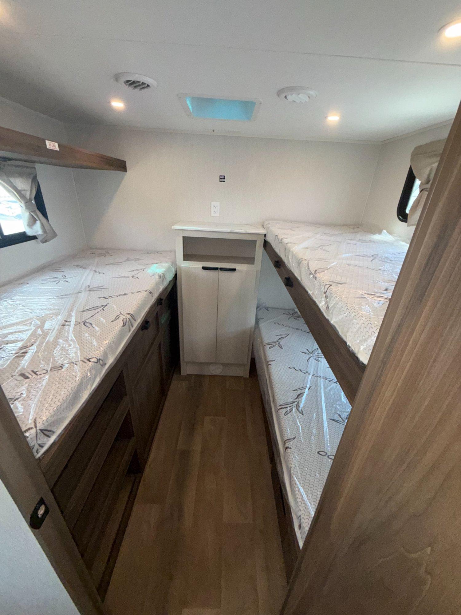 2026 Winnebago 2026 Winnebago Access - thumbnail 25