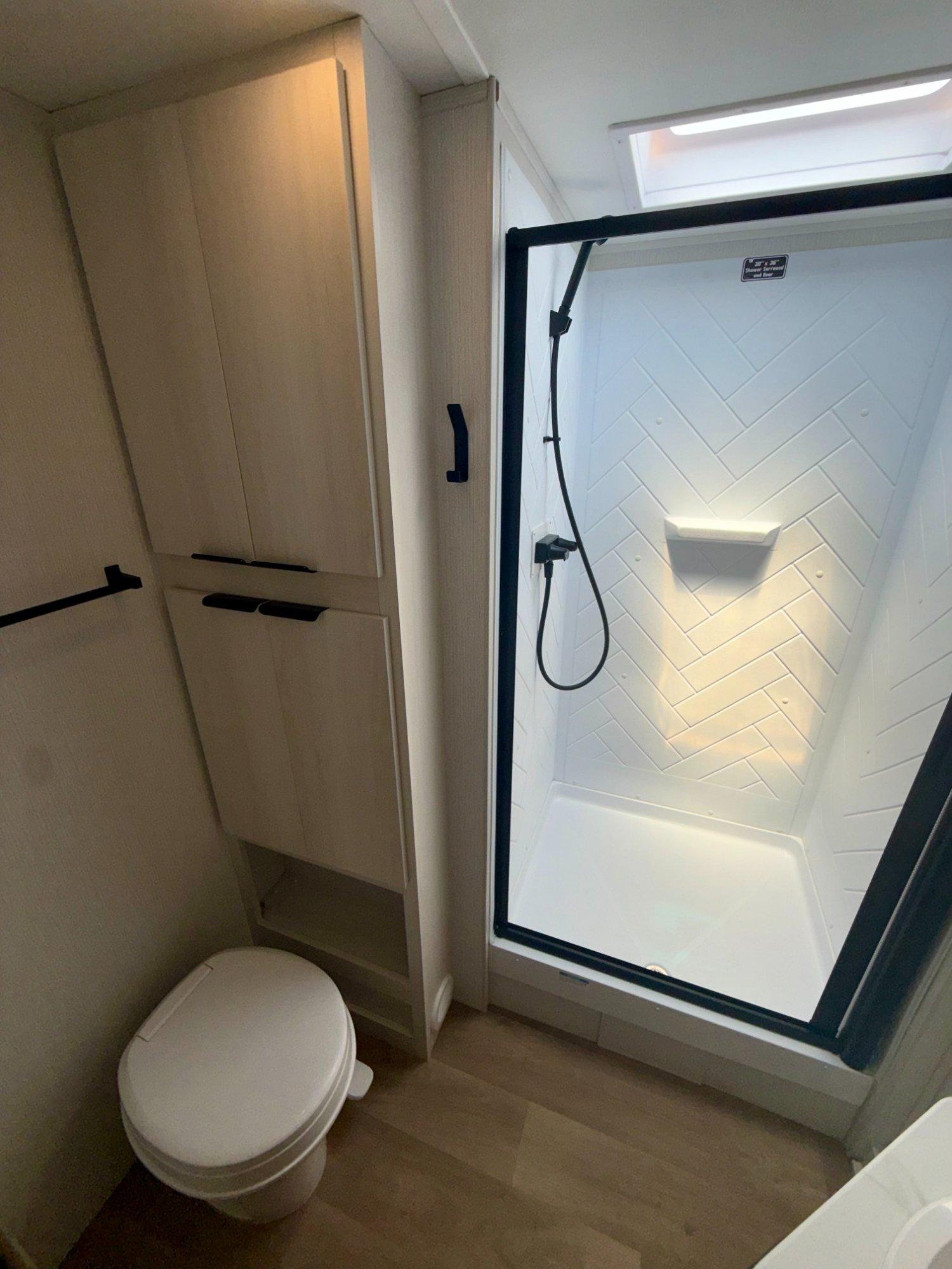 2026 Winnebago 2026 Winnebago Access - thumbnail 29