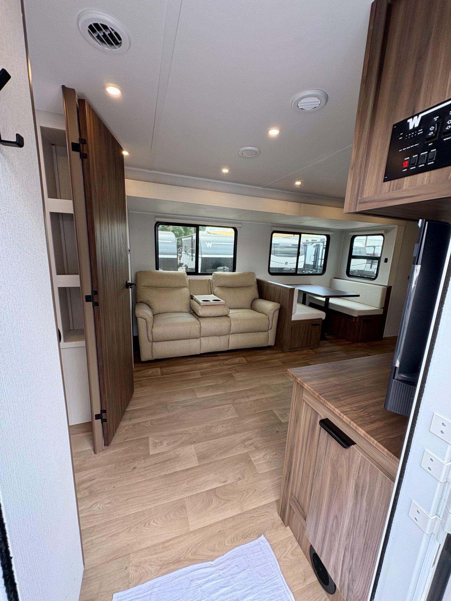 2026 Winnebago Towables 2026 Winnebago Towables Access - thumbnail 9
