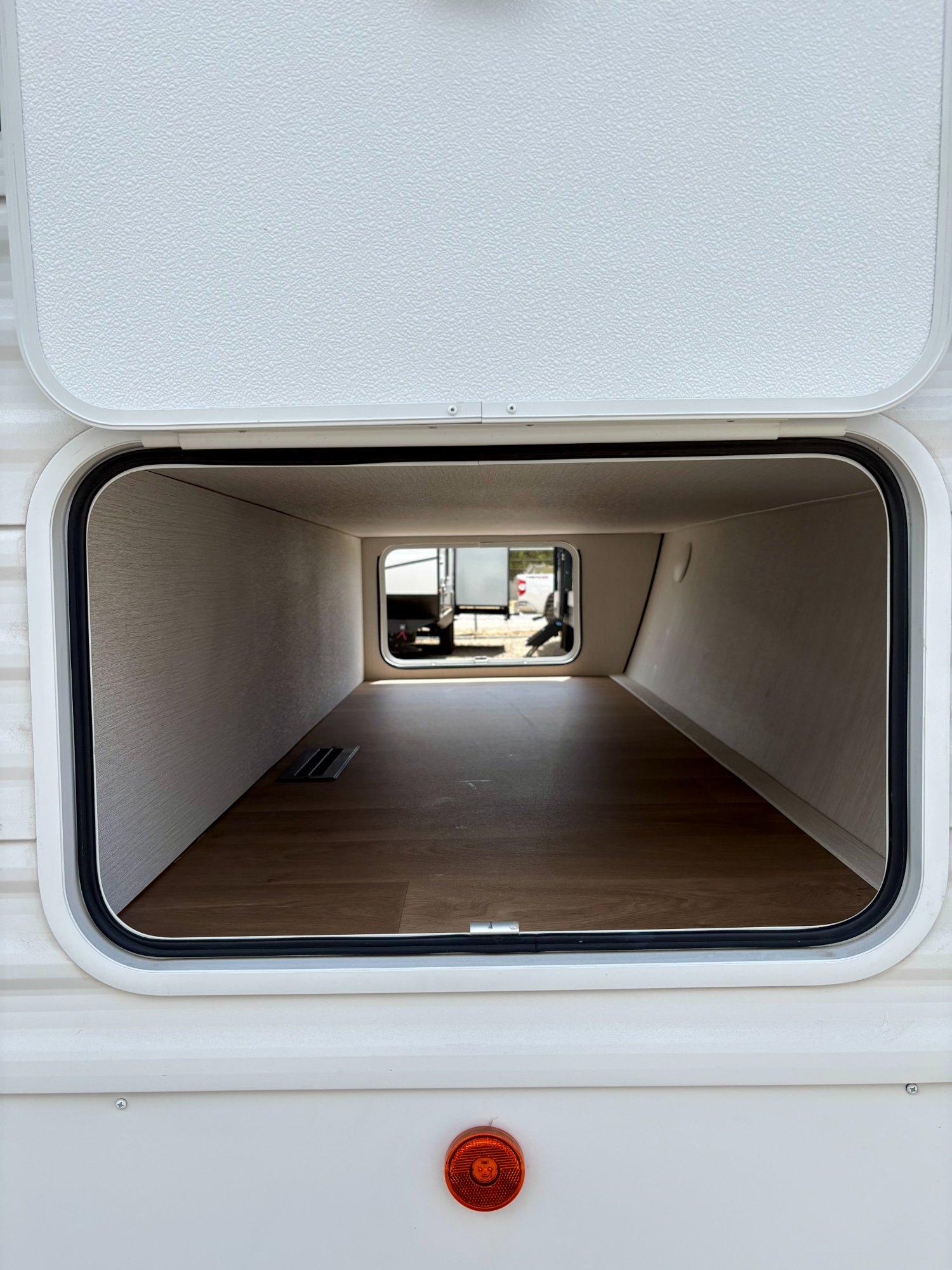 2026 Winnebago Towables 2026 Winnebago Towables Access - thumbnail 11