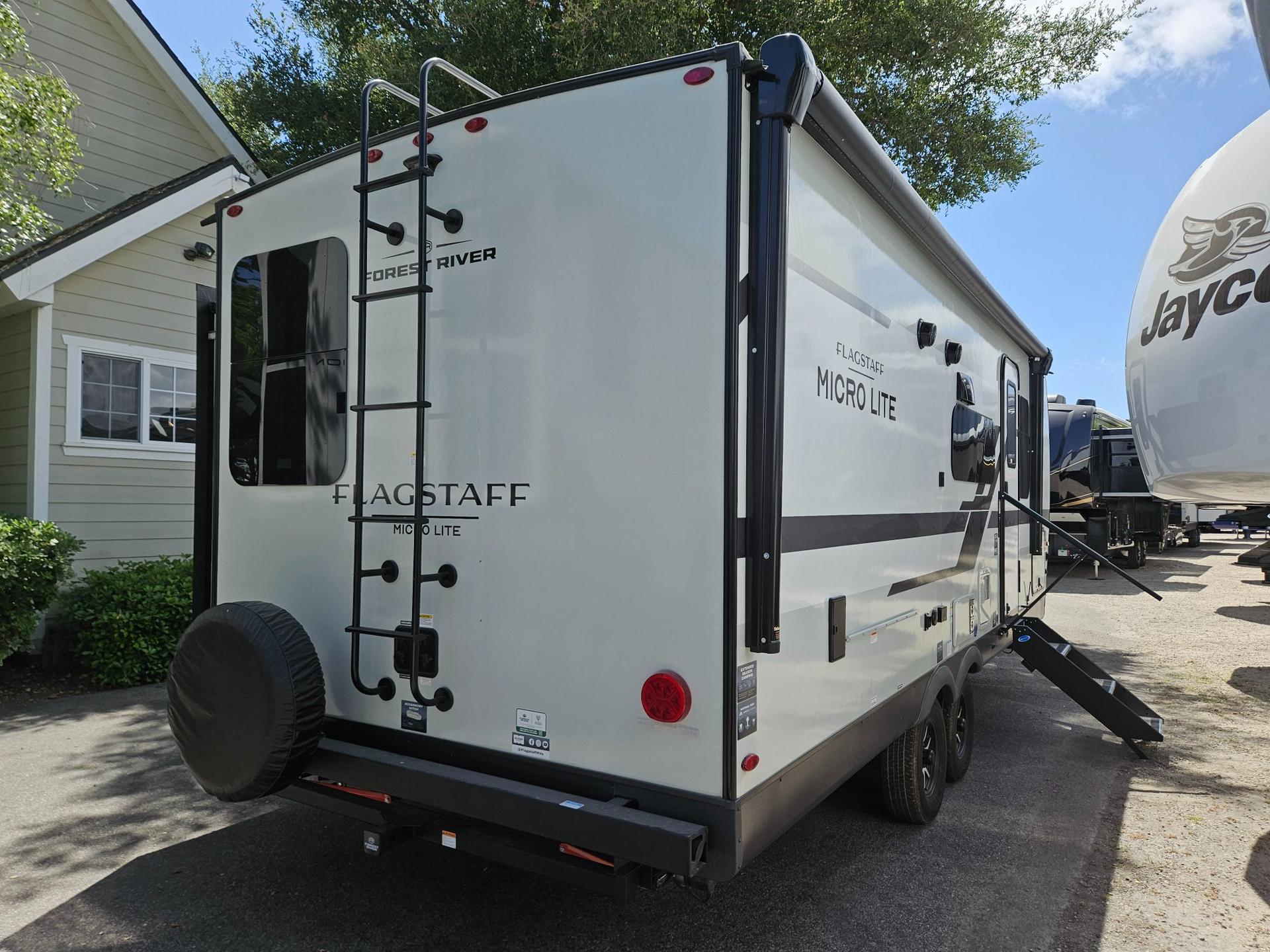 2026 Forest River RV 2026 Forest River RV Flagstaff Micro Lite - thumbnail 2