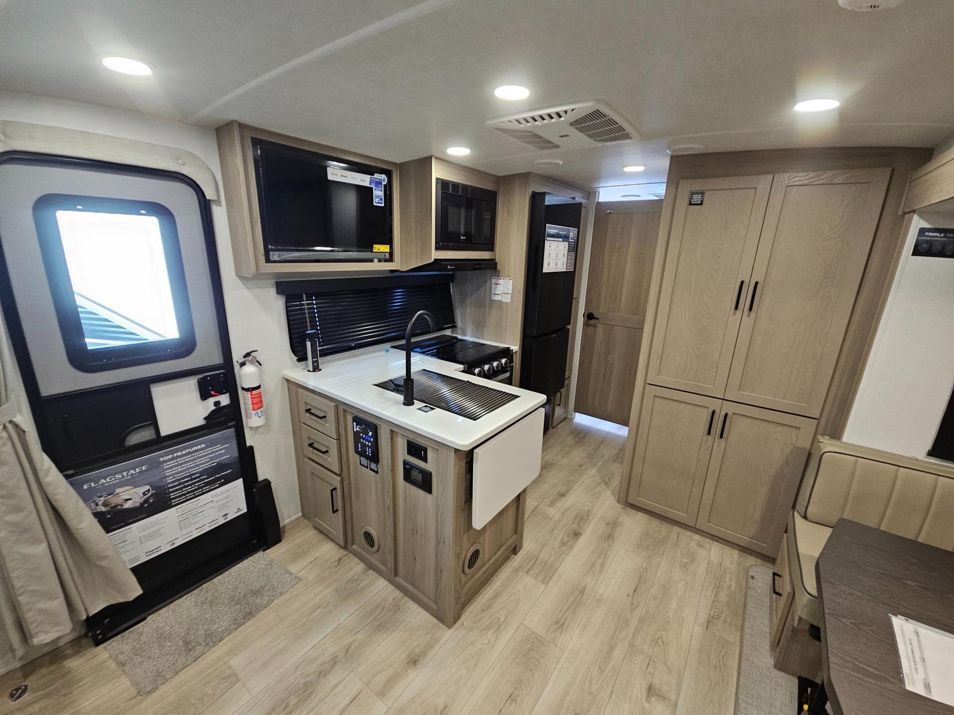 2026 Forest River RV 2026 Forest River RV Flagstaff Micro Lite - thumbnail 6