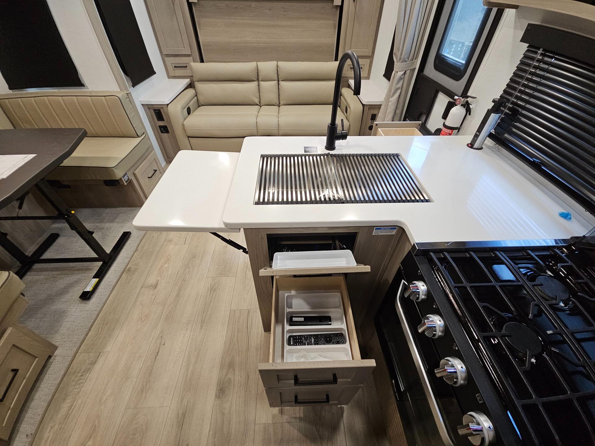 2026 Forest River RV 2026 Forest River RV Flagstaff Micro Lite - thumbnail 23