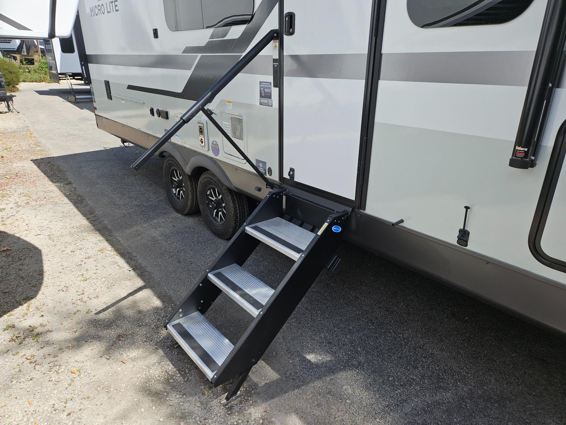 2026 Forest River RV 2026 Forest River RV Flagstaff Micro Lite - thumbnail 43