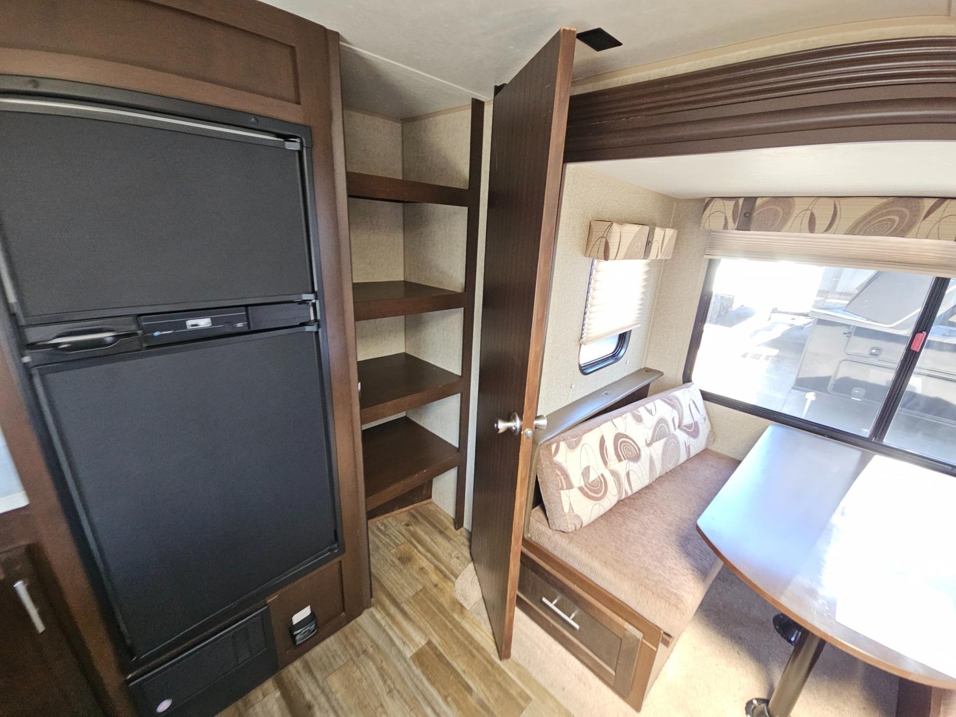 2017 Forest River RV 2017 Forest River RV Cherokee Limited - thumbnail 19