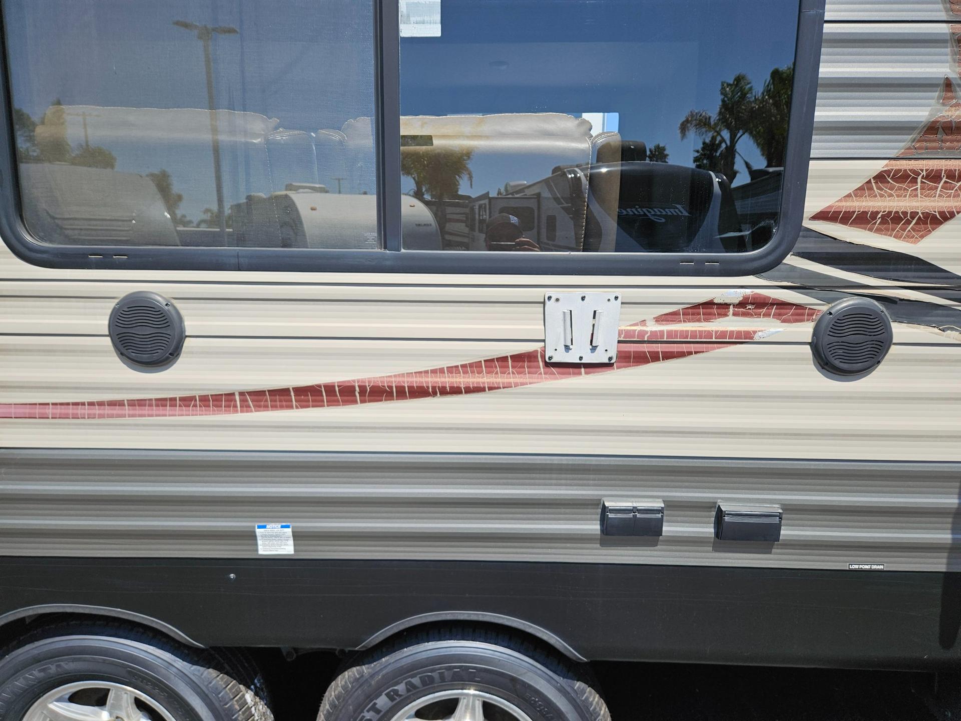 2017 Forest River RV 2017 Forest River RV Cherokee Limited - thumbnail 45