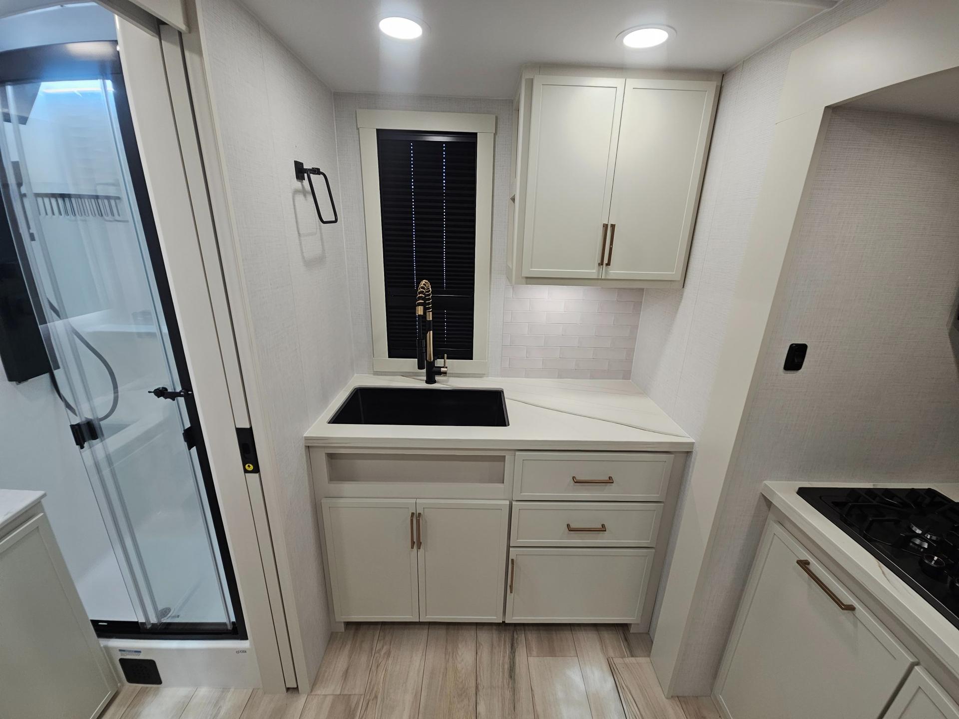 2026 Brinkley RV 2026 Brinkley RV Model I - thumbnail 24