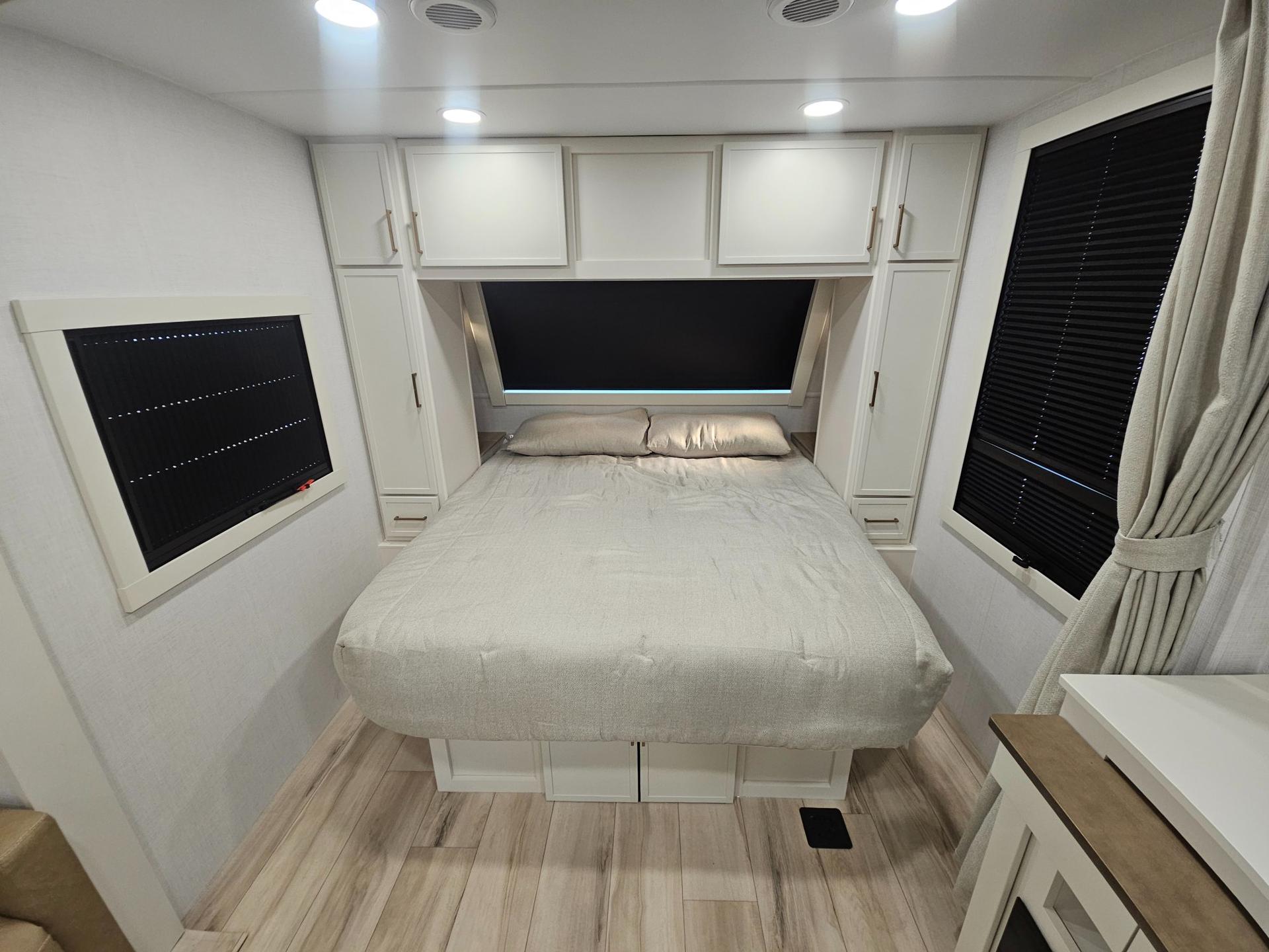 2026 Brinkley RV 2026 Brinkley RV Model I - thumbnail 35