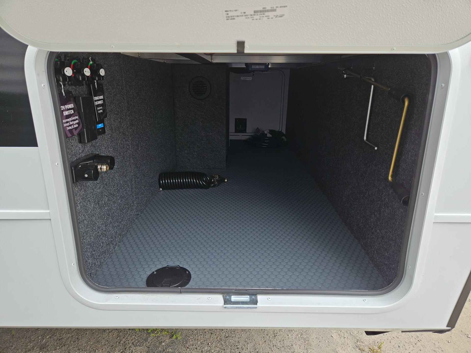 2026 Brinkley RV 2026 Brinkley RV Model I - thumbnail 40