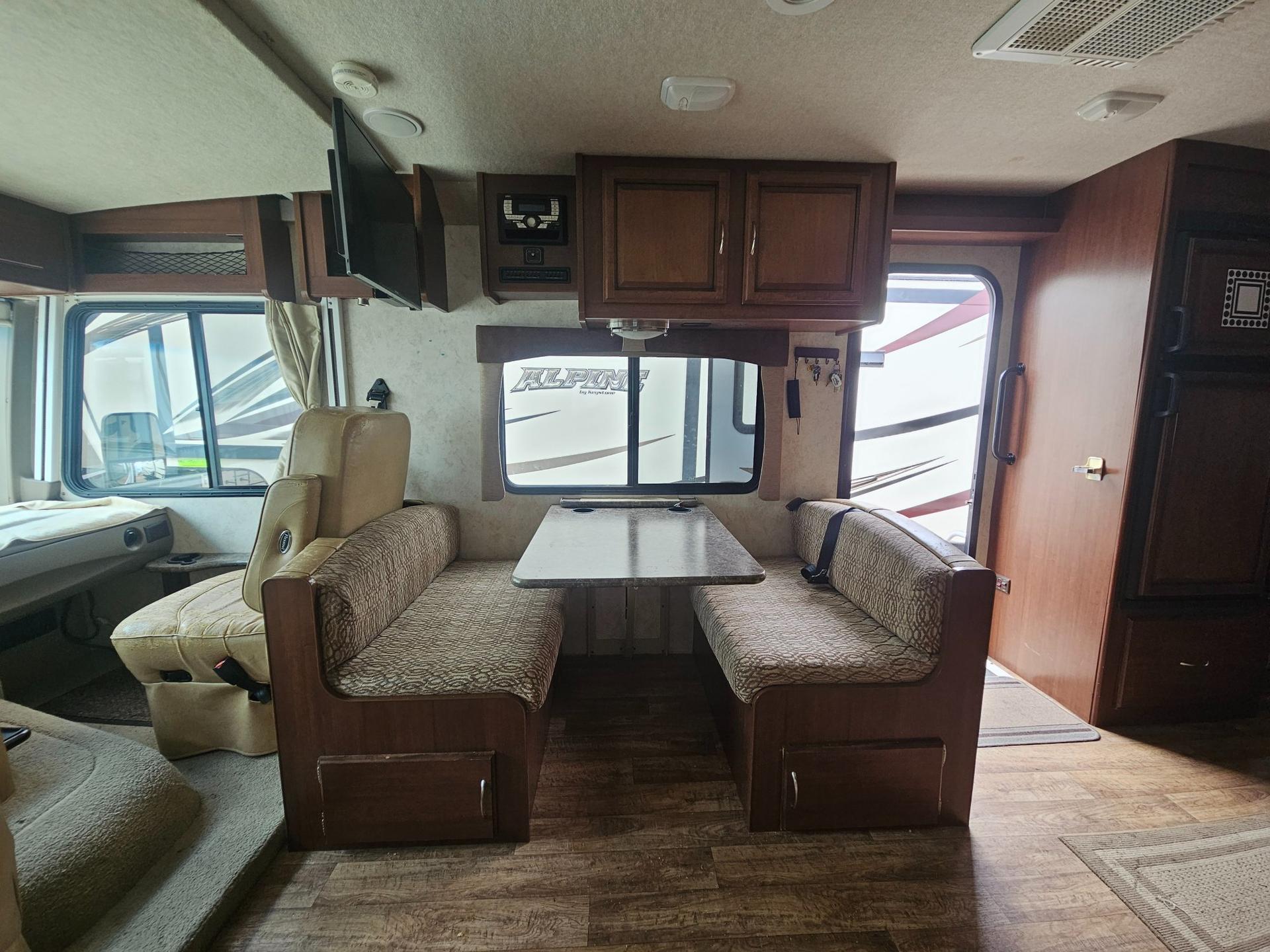 2012 Fleetwood RV 2012 Fleetwood RV Storm - thumbnail 5