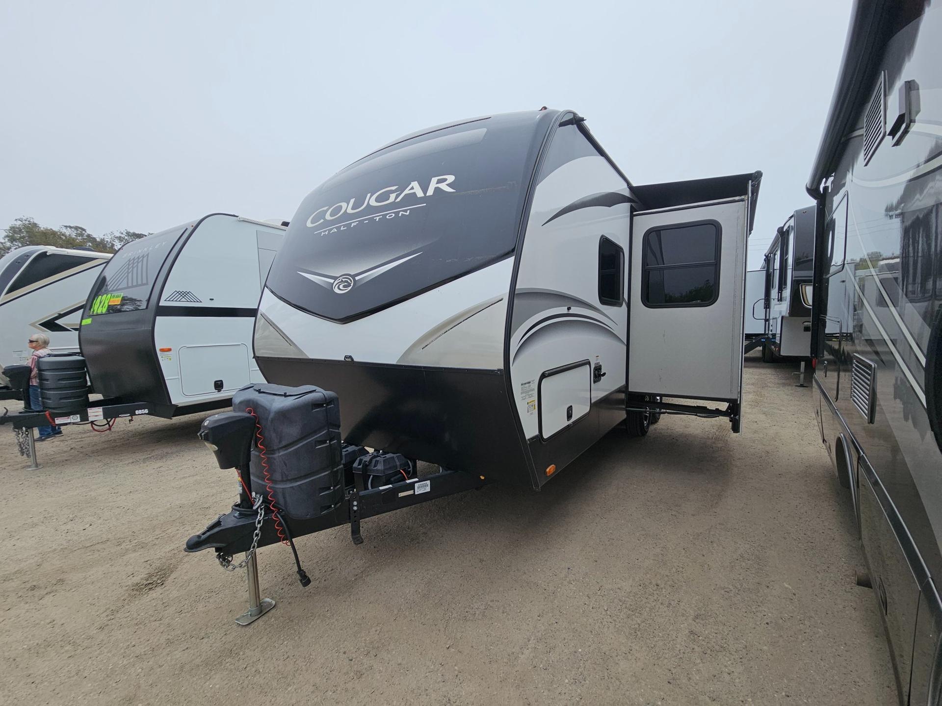 2022 Keystone RV 2022 Keystone RV Cougar - thumbnail 4