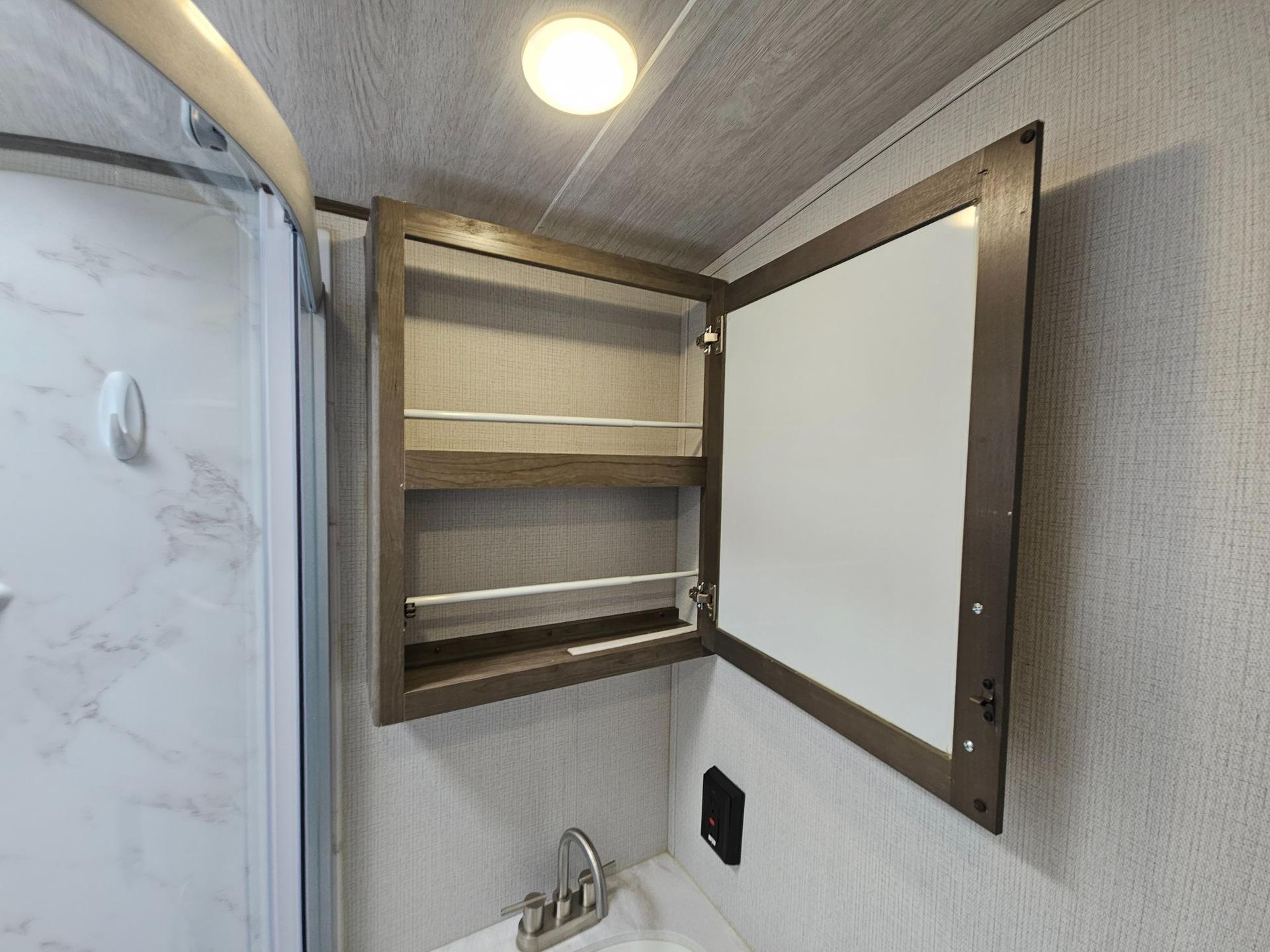 2022 Keystone RV 2022 Keystone RV Cougar - thumbnail 27