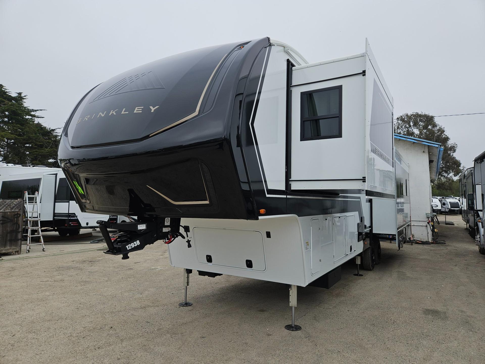 2026 Brinkley RV 2026 Brinkley RV Model Z - thumbnail 5