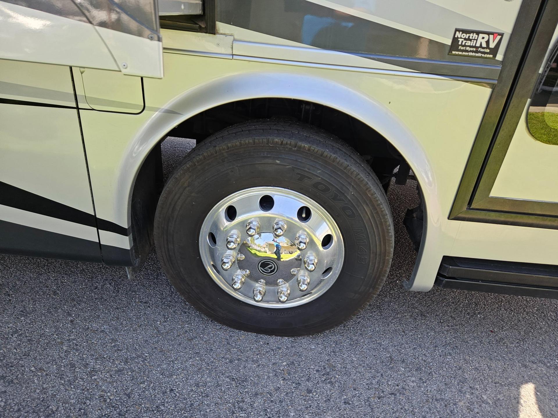 2017 Tiffin Motor Coach 2017 Tiffin Motor Coach Breeze - thumbnail 26