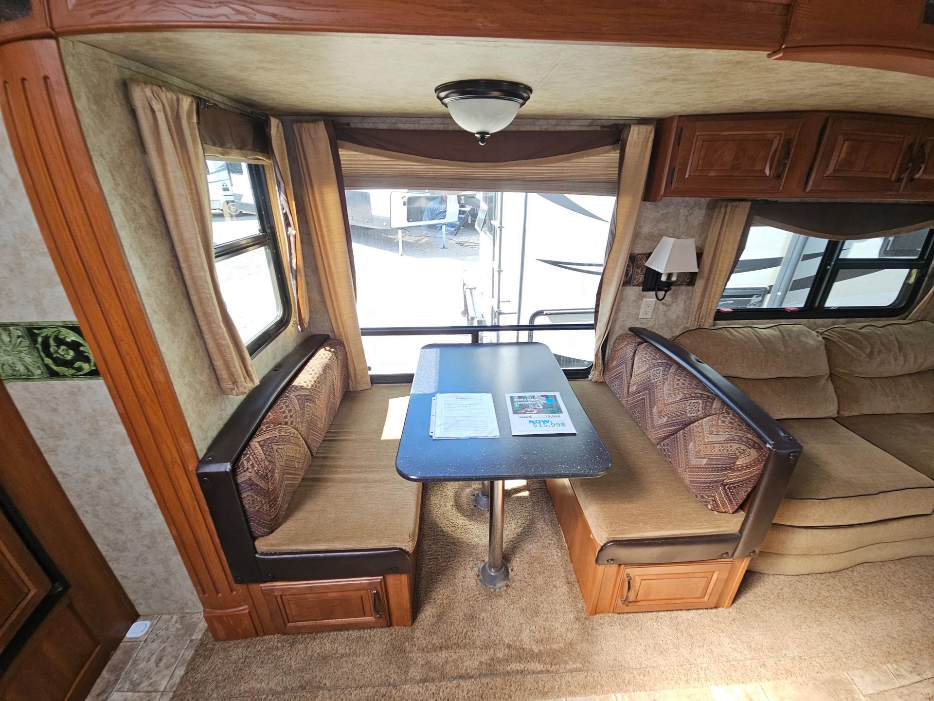 2012 Keystone RV 2012 Keystone RV Cougar High Country - thumbnail 22