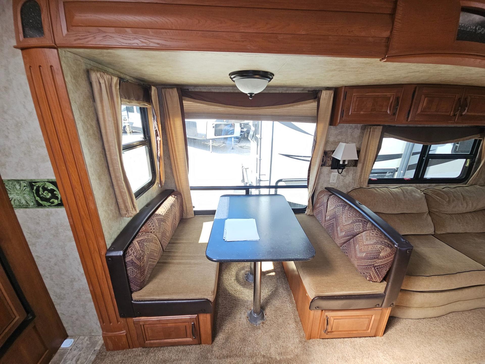 2012 Keystone RV 2012 Keystone RV Cougar High Country - thumbnail 23