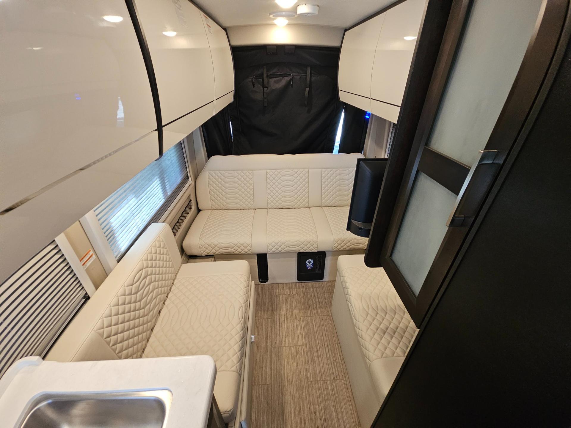 2023 Entegra Coach 2023 Entegra Coach Expanse - thumbnail 18