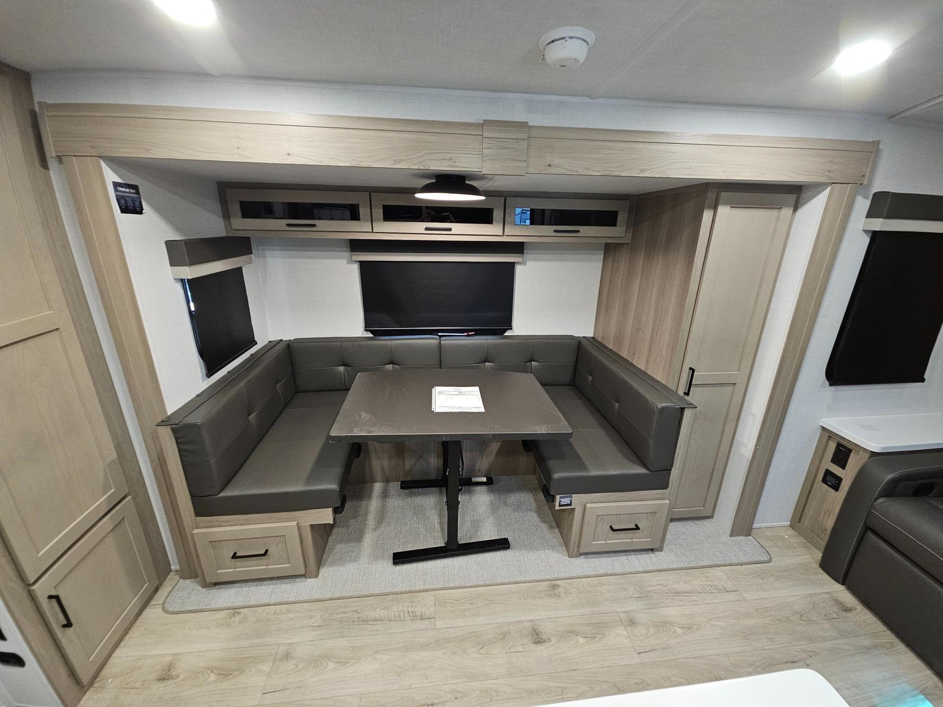 2026 Forest River RV 2026 Forest River RV Flagstaff Micro Lite - thumbnail 7