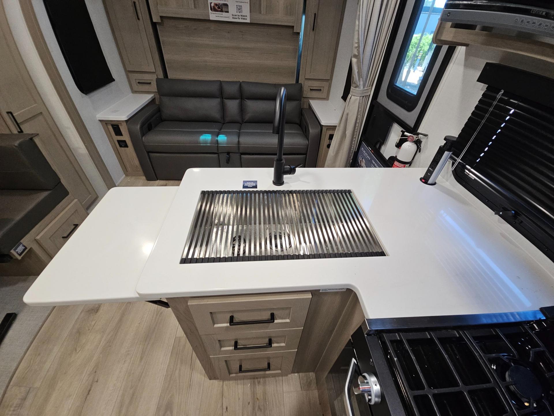 2026 Forest River RV 2026 Forest River RV Flagstaff Micro Lite - thumbnail 16