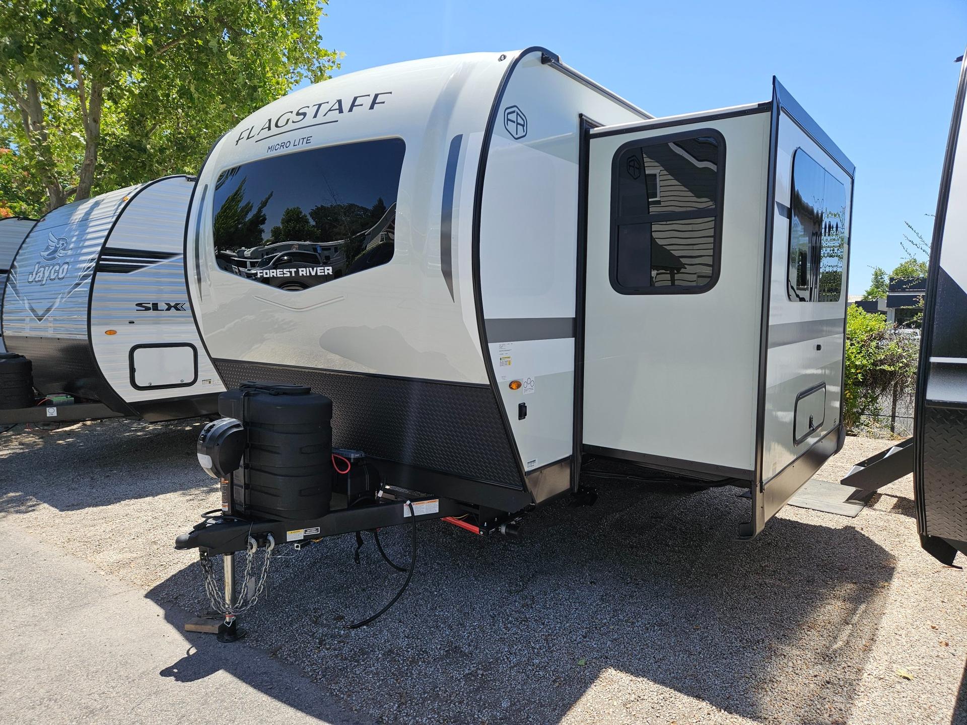 2026 Forest River RV 2026 Forest River RV Flagstaff Micro Lite - thumbnail 4