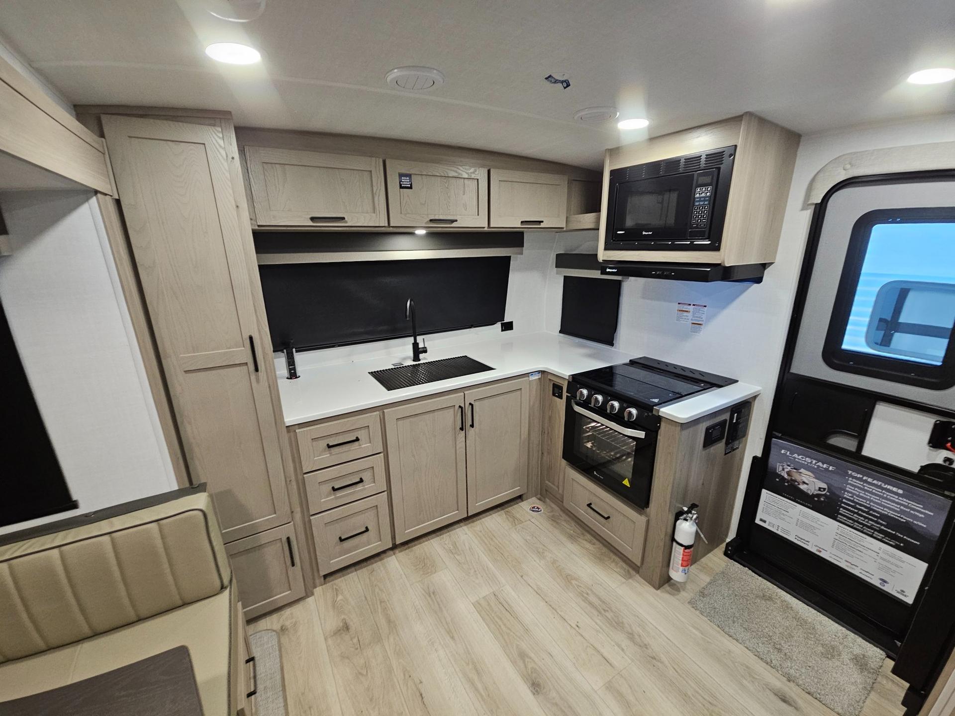 2026 Forest River RV 2026 Forest River RV Flagstaff Micro Lite - thumbnail 8