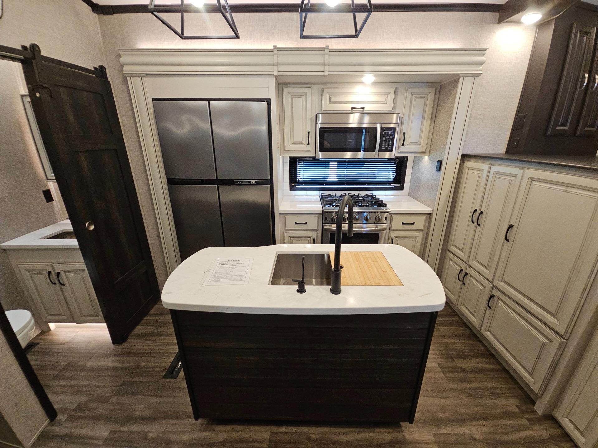 2023 Jayco 2023 Jayco North Point - thumbnail 7