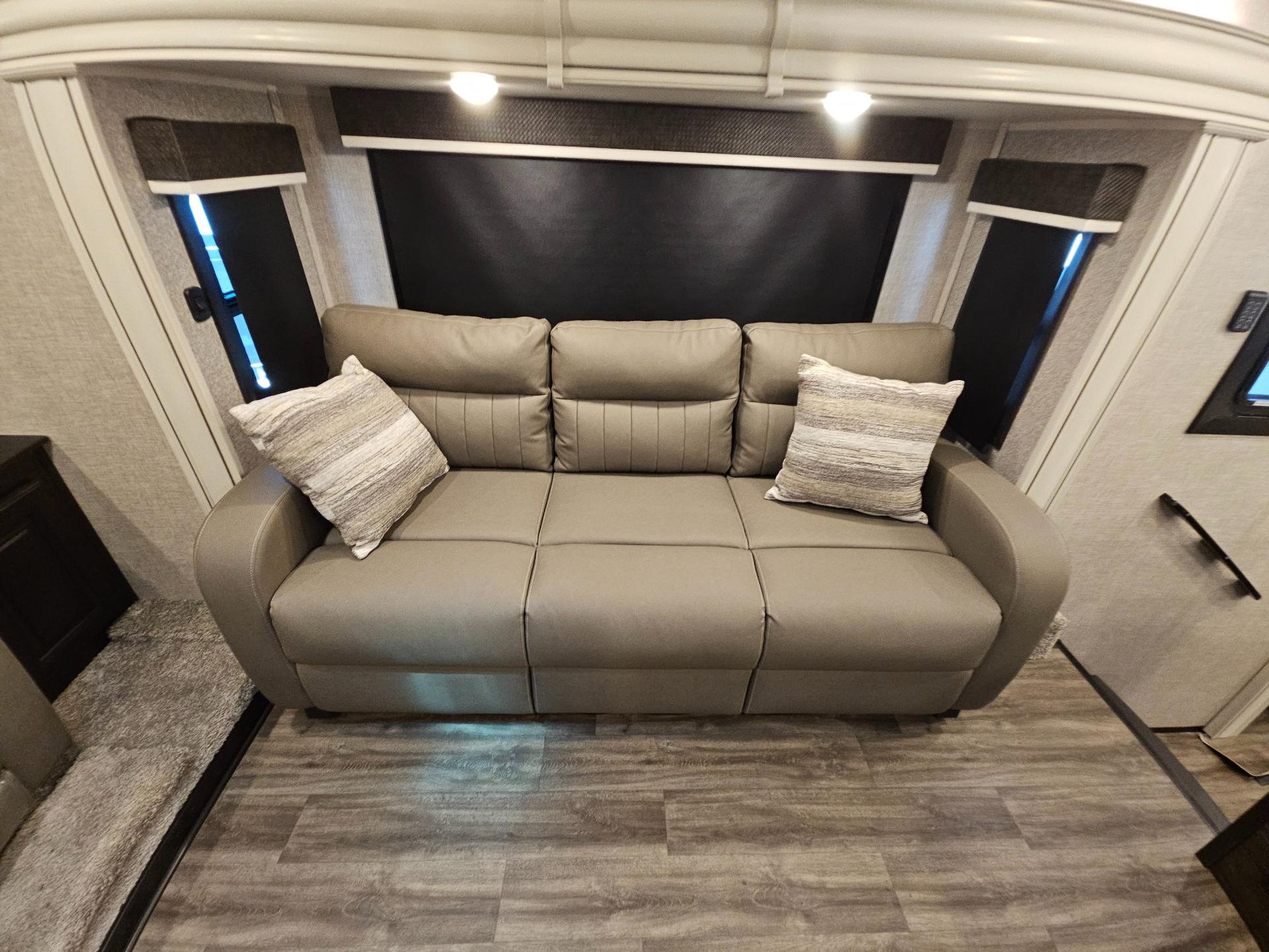 2023 Jayco 2023 Jayco North Point - thumbnail 23