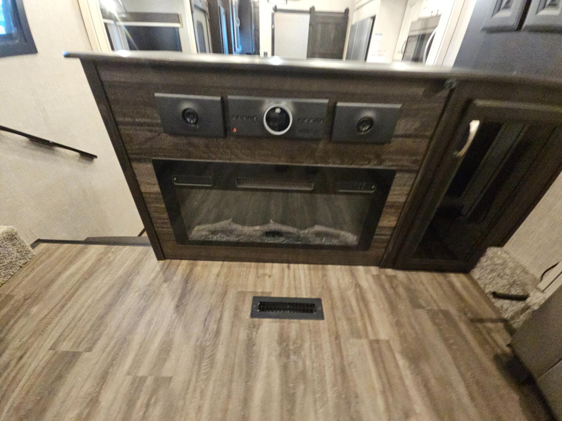 2023 Jayco 2023 Jayco North Point - thumbnail 25