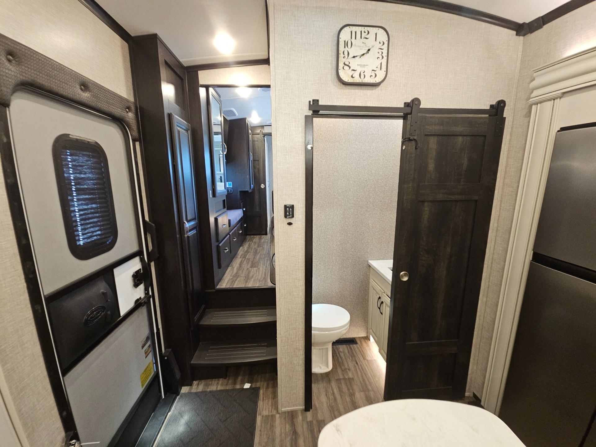 2023 Jayco 2023 Jayco North Point - thumbnail 28