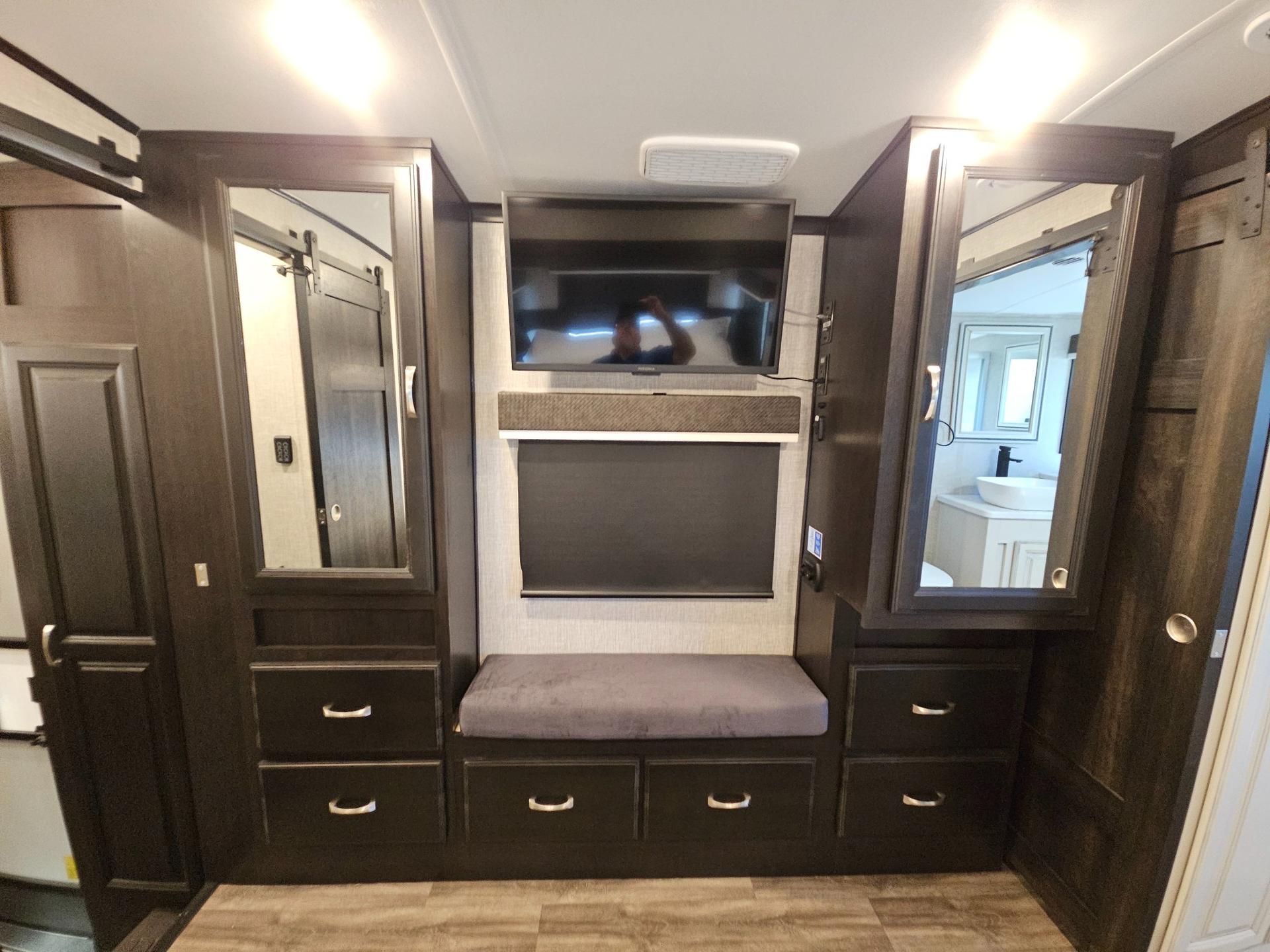 2023 Jayco 2023 Jayco North Point - thumbnail 39