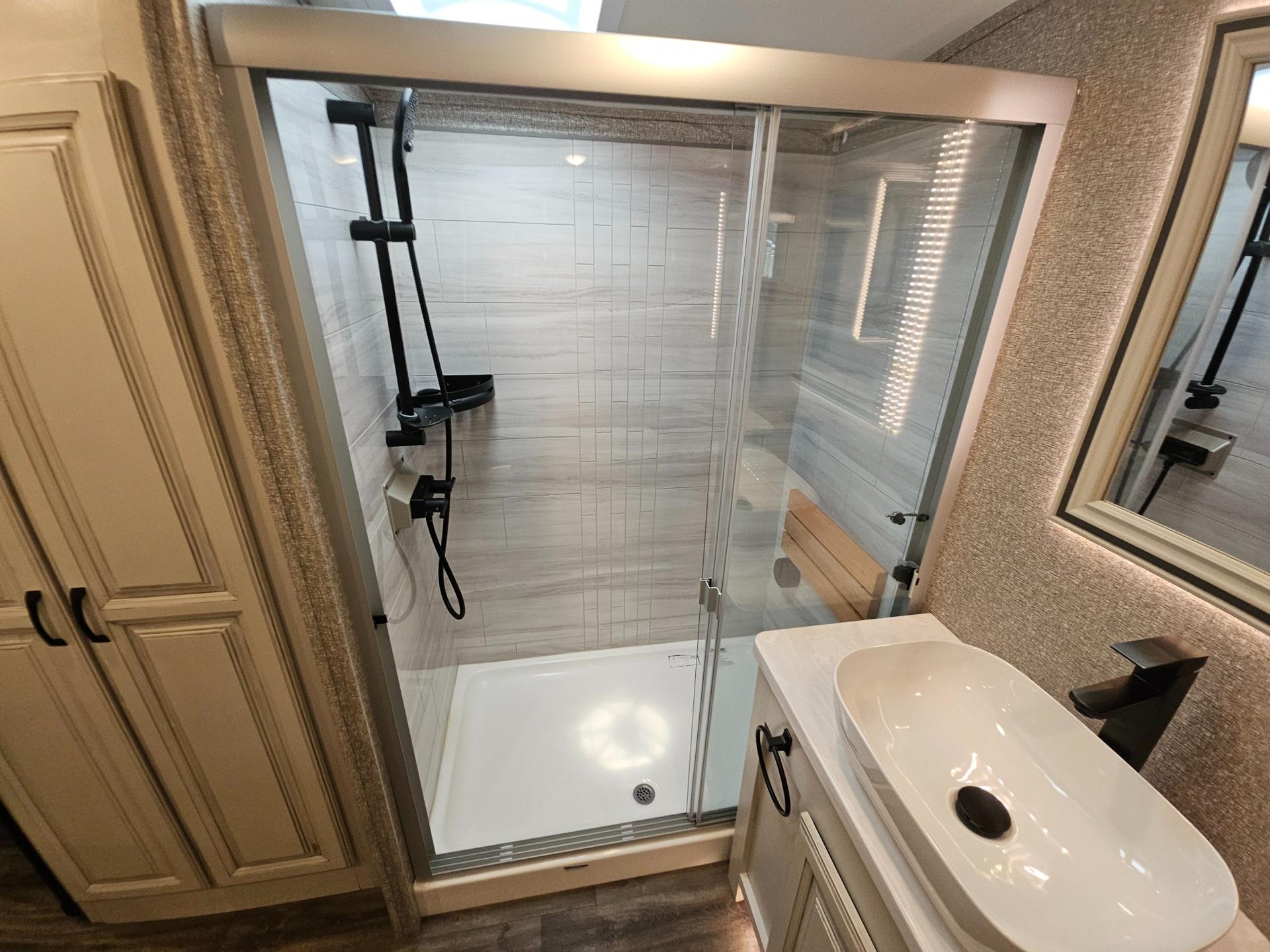2023 Jayco 2023 Jayco North Point - thumbnail 44