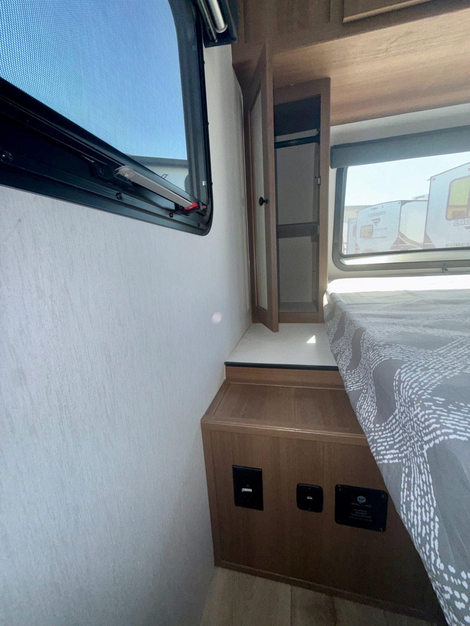 2026 Coachmen 2026 Coachmen Apex Nano - thumbnail 26