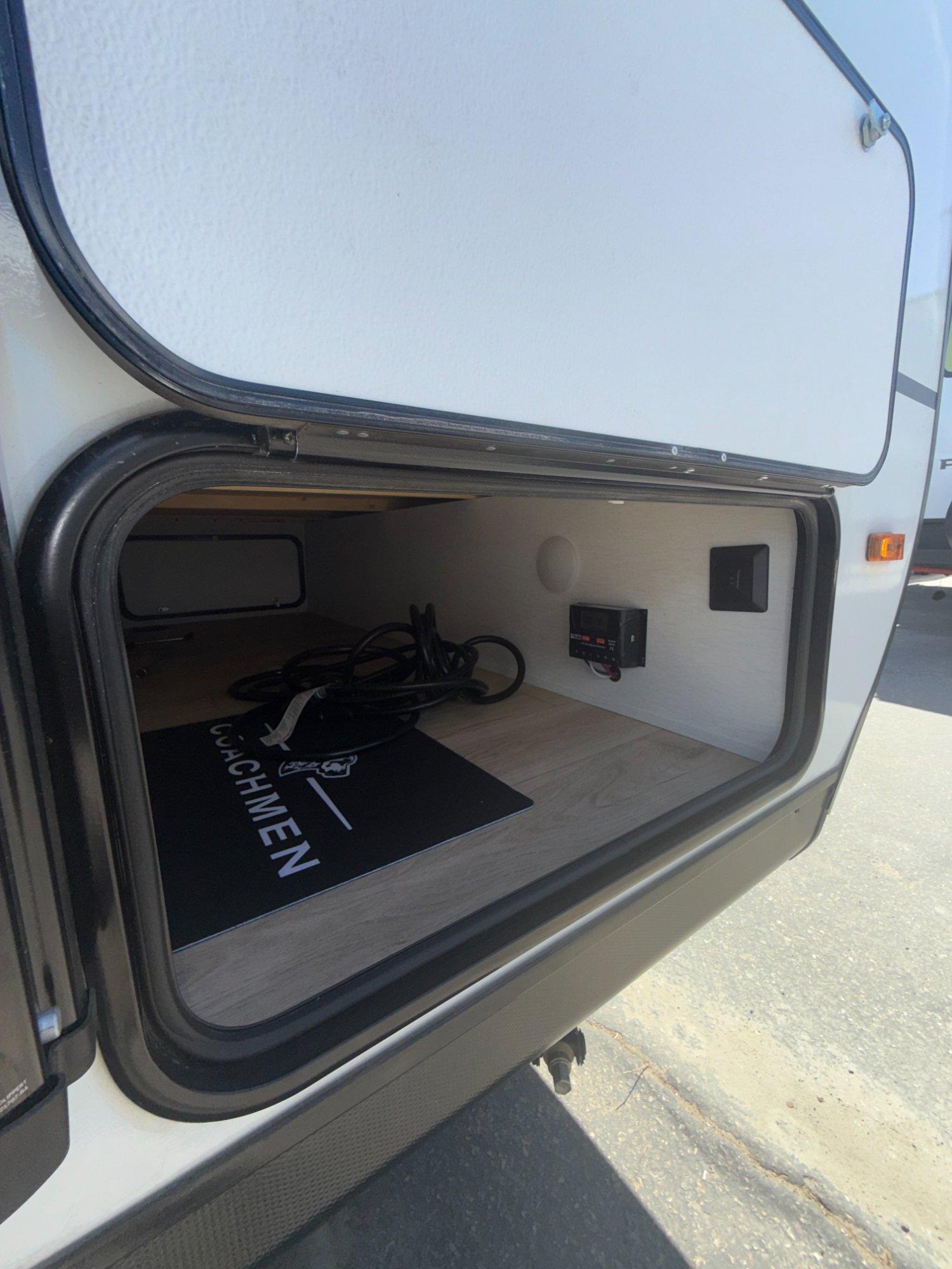 2026 Coachmen 2026 Coachmen Apex Nano - thumbnail 9