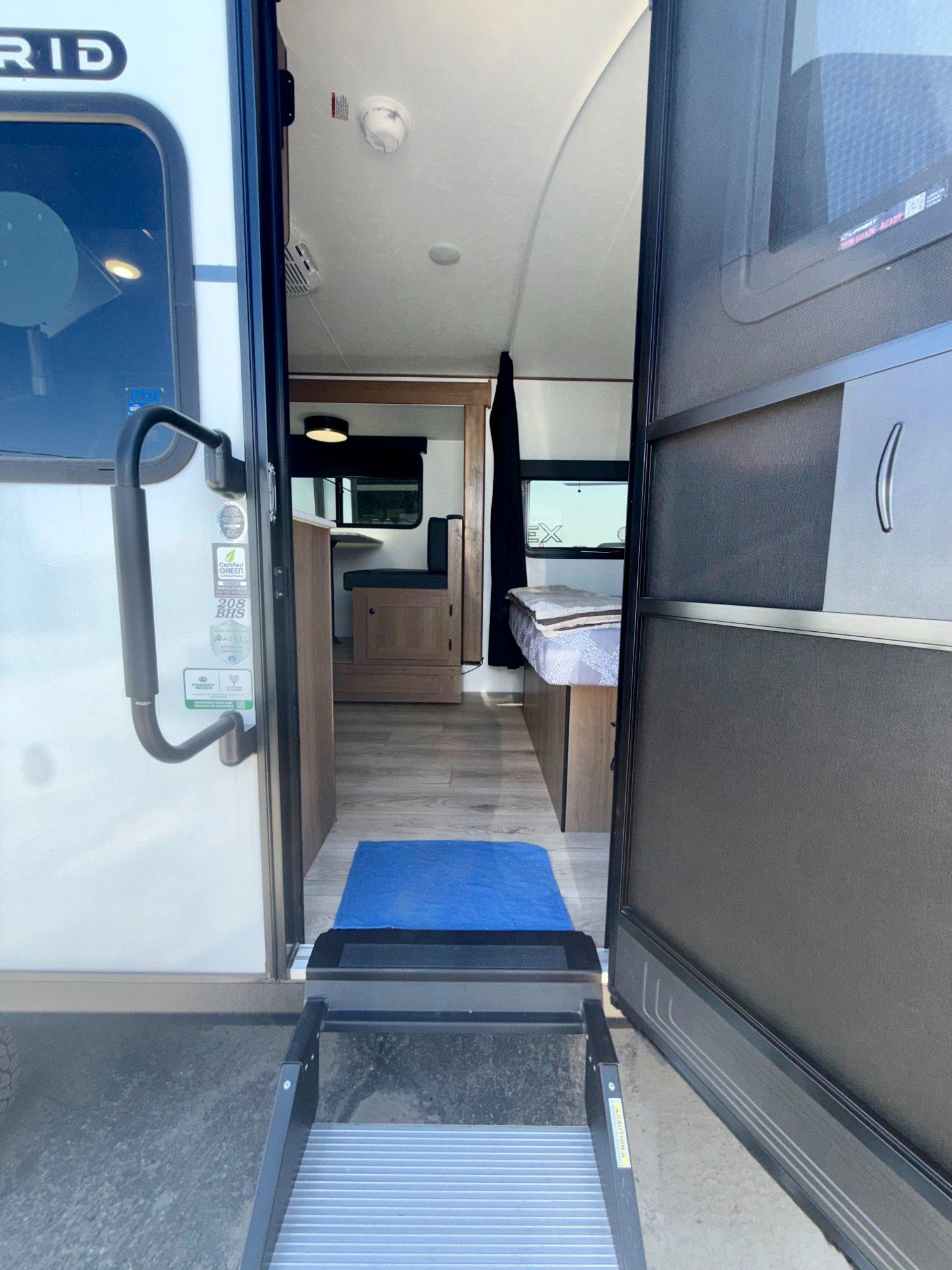 2026 Coachmen 2026 Coachmen Apex Nano - thumbnail 13