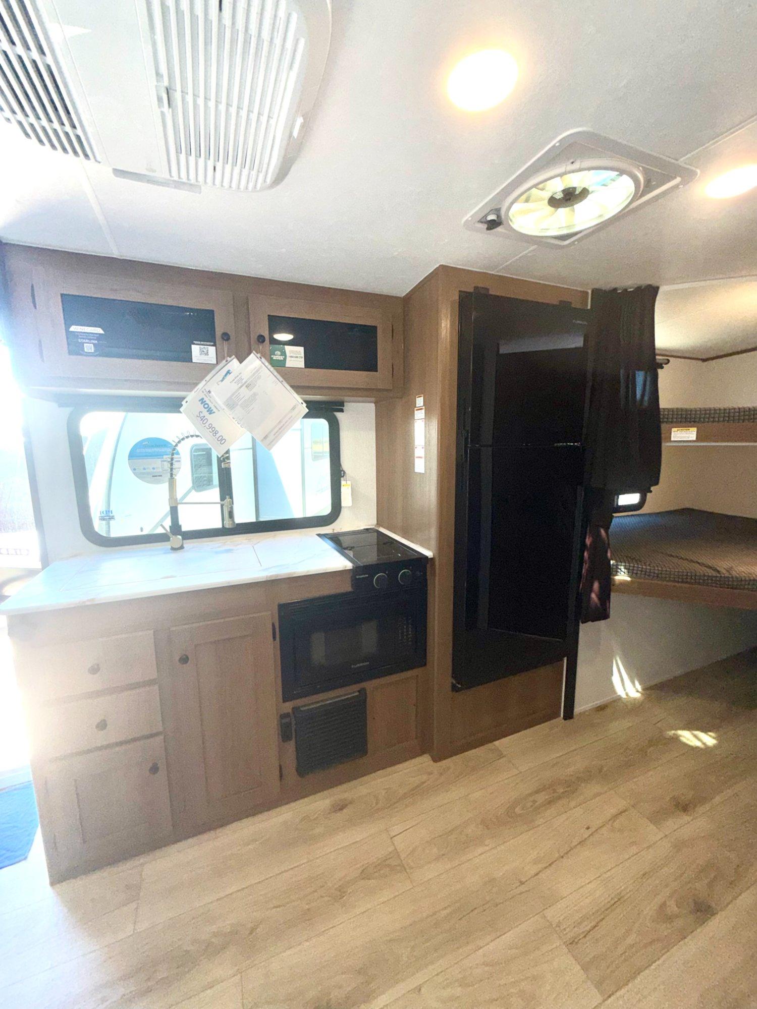 2026 Coachmen 2026 Coachmen Apex Nano - thumbnail 15