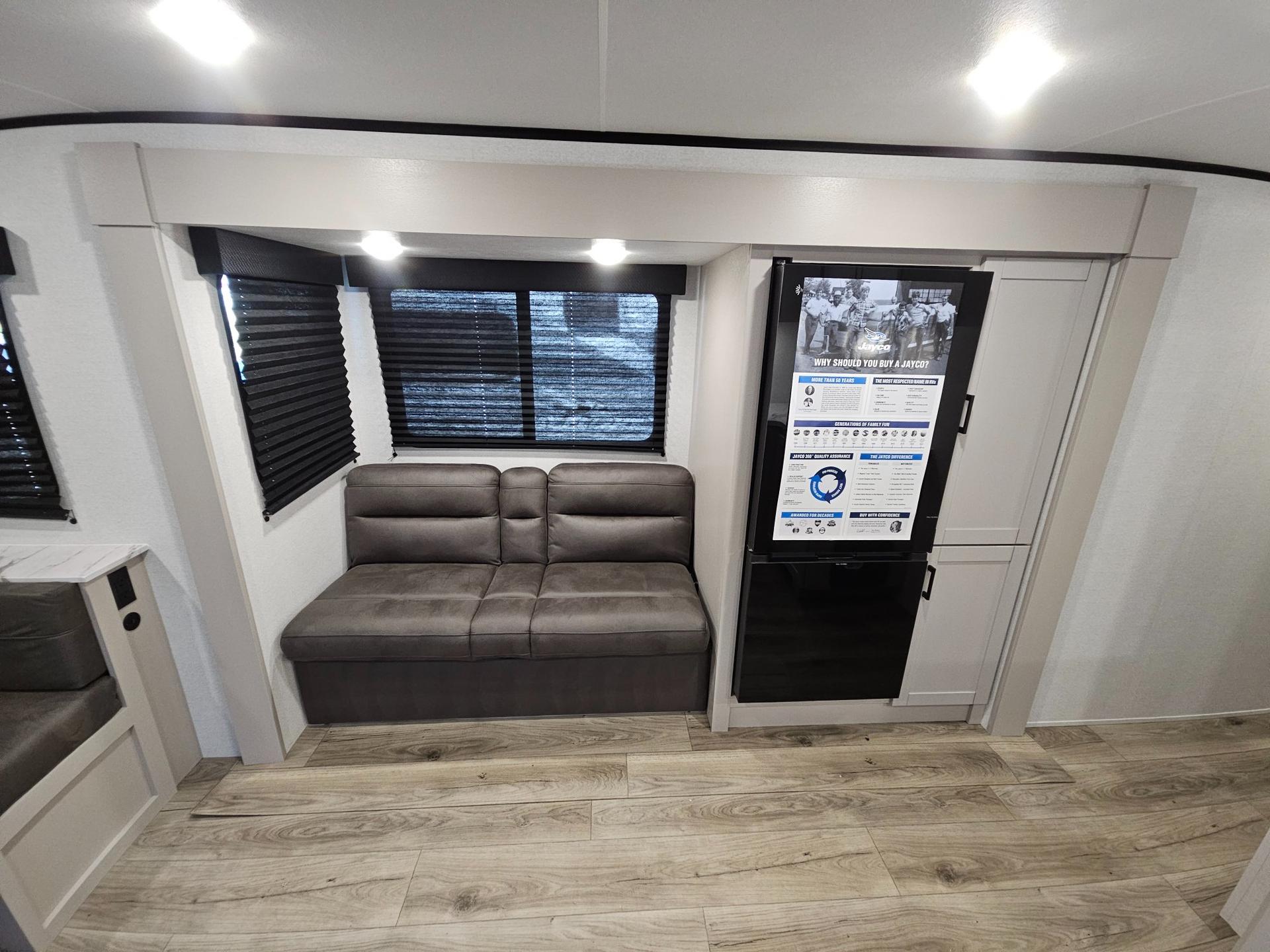 2026 Jayco 2026 Jayco Jay Feather SL - thumbnail 10