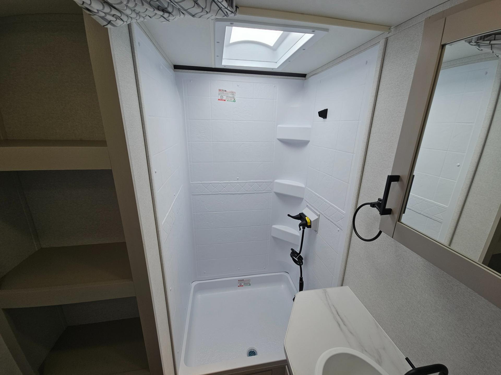 2026 Jayco 2026 Jayco Jay Feather SL - thumbnail 28