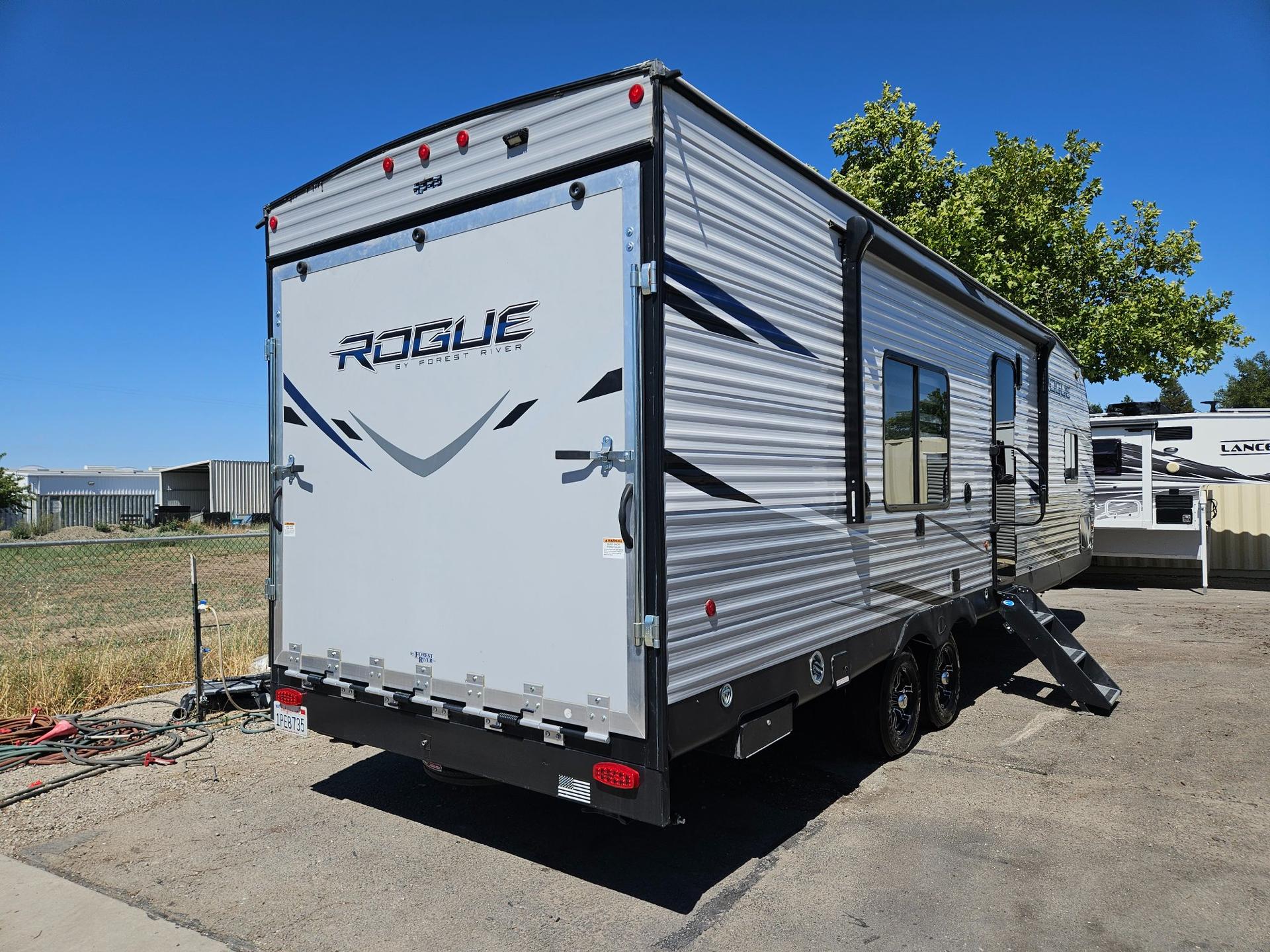 2021 Forest River RV 2021 Forest River RV Rogue - thumbnail 3