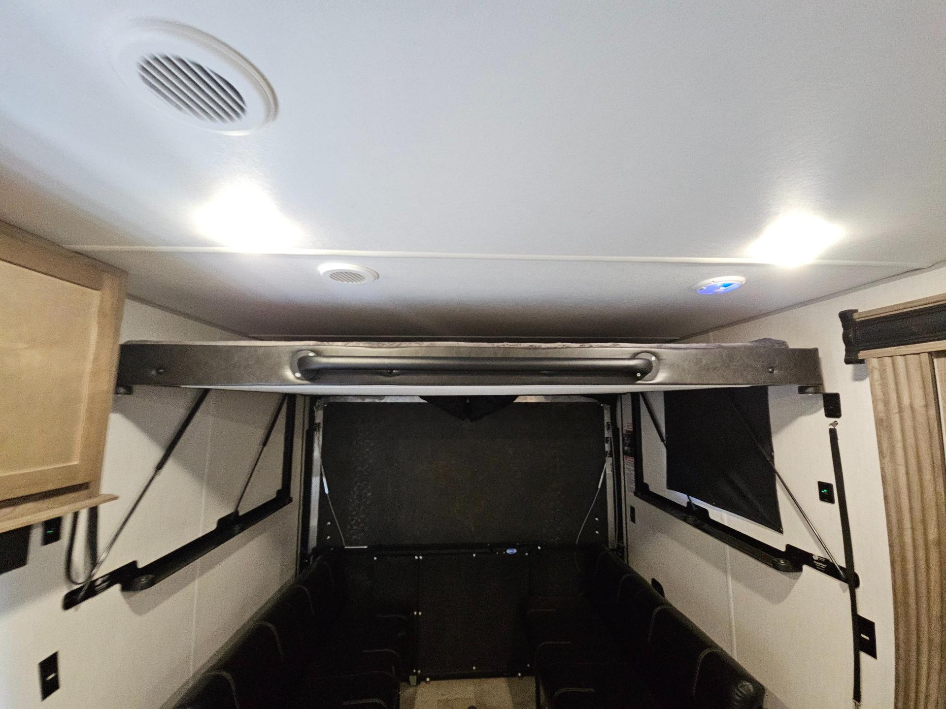 2021 Forest River RV 2021 Forest River RV Rogue - thumbnail 12