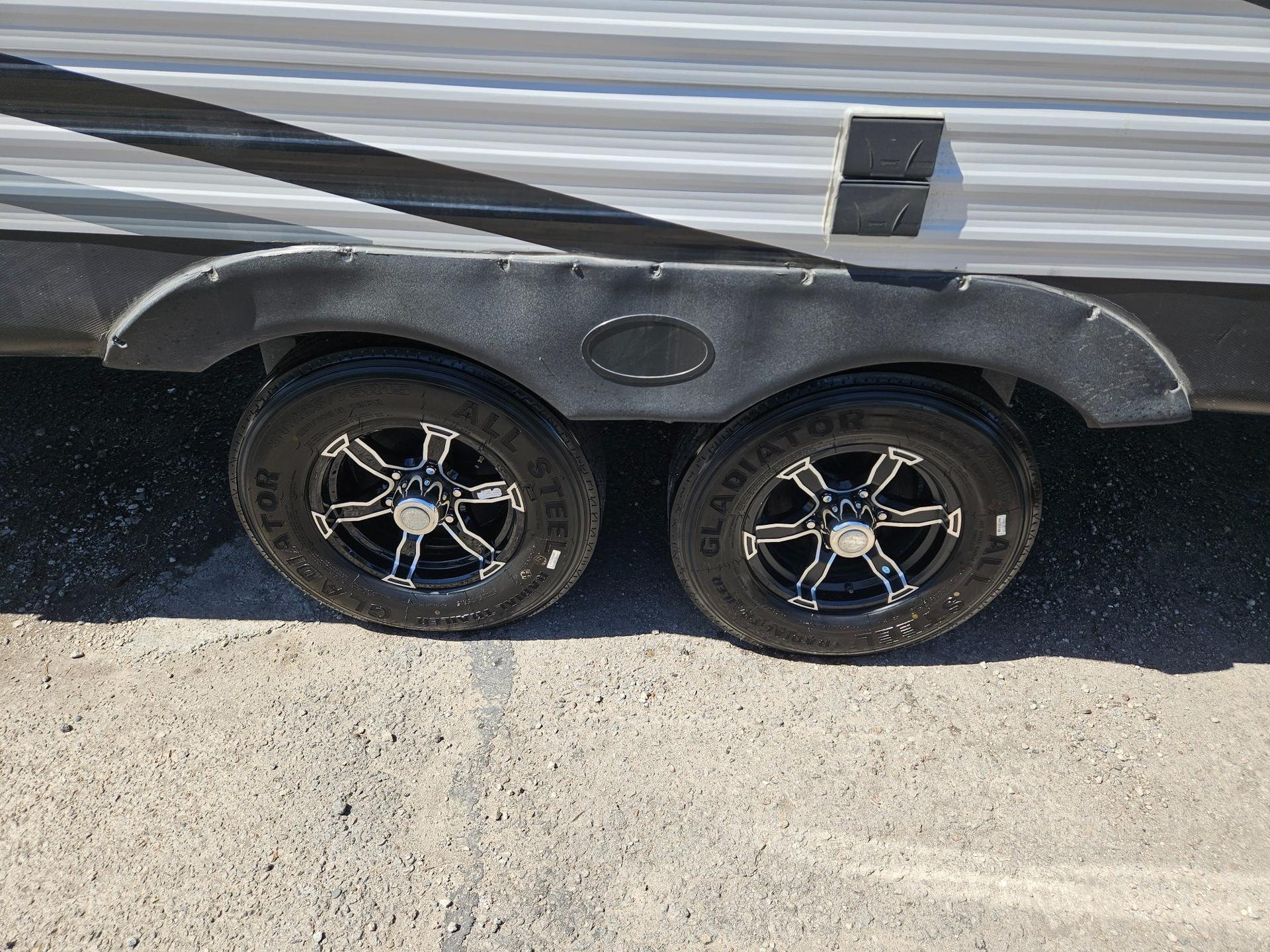 2021 Forest River RV 2021 Forest River RV Rogue - thumbnail 43