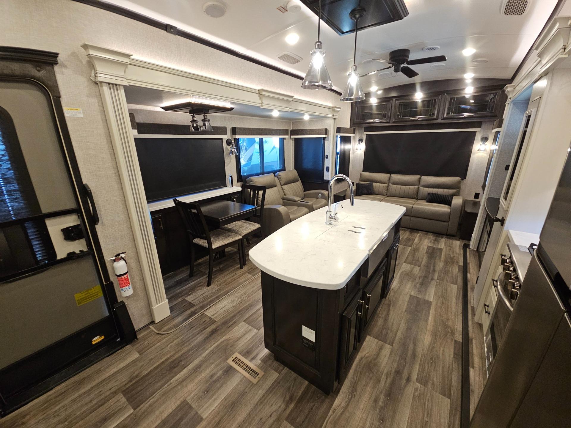 2022 Jayco 2022 Jayco Pinnacle - thumbnail 7