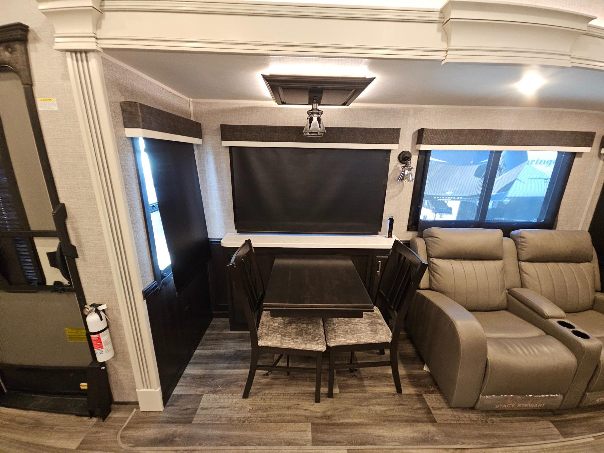 2022 Jayco 2022 Jayco Pinnacle - thumbnail 9