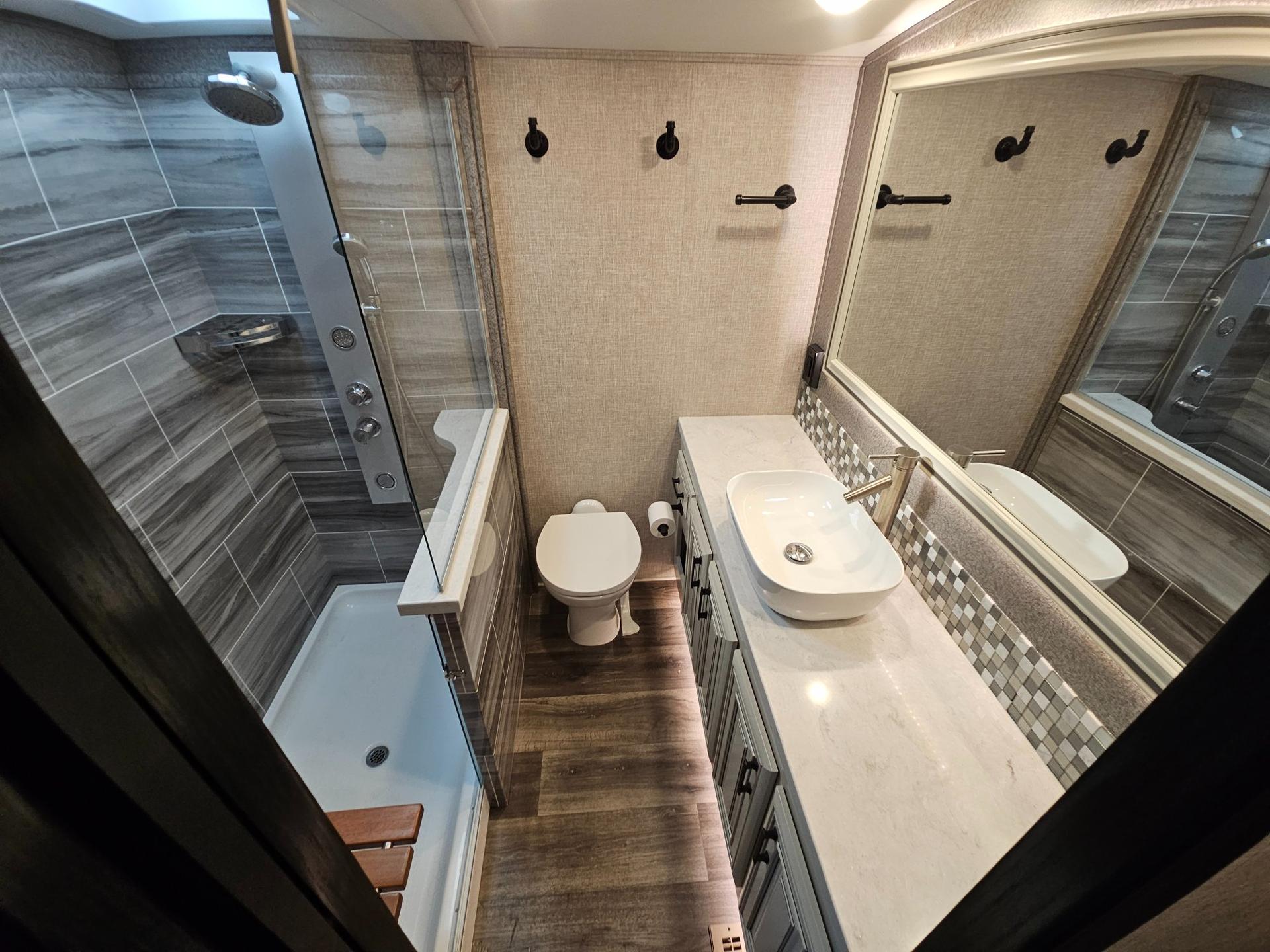 2022 Jayco 2022 Jayco Pinnacle - thumbnail 32